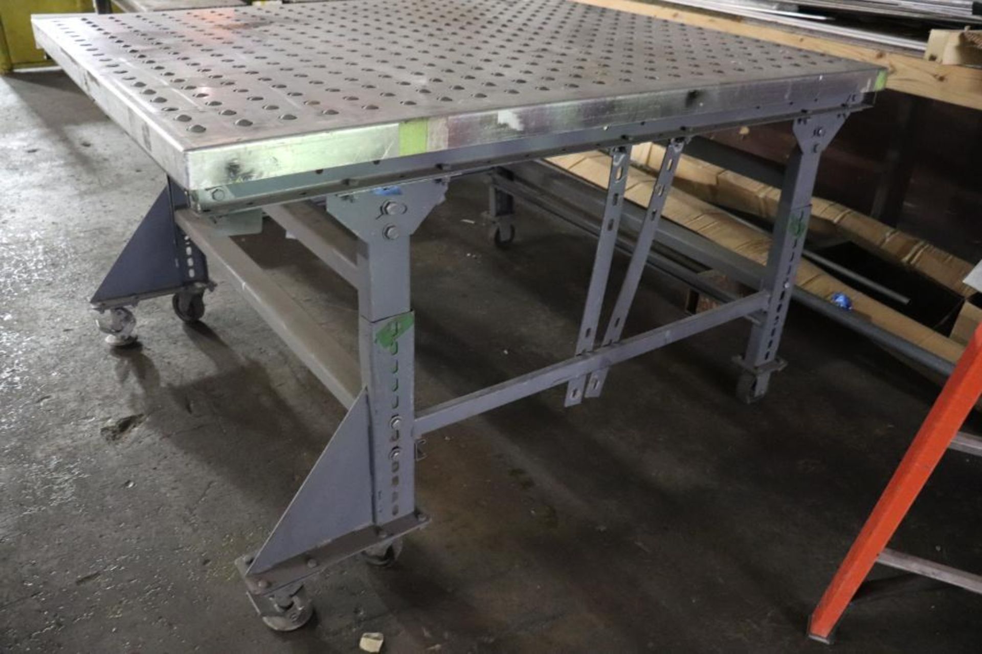 4' ball transfer fabrication table - Image 2 of 7