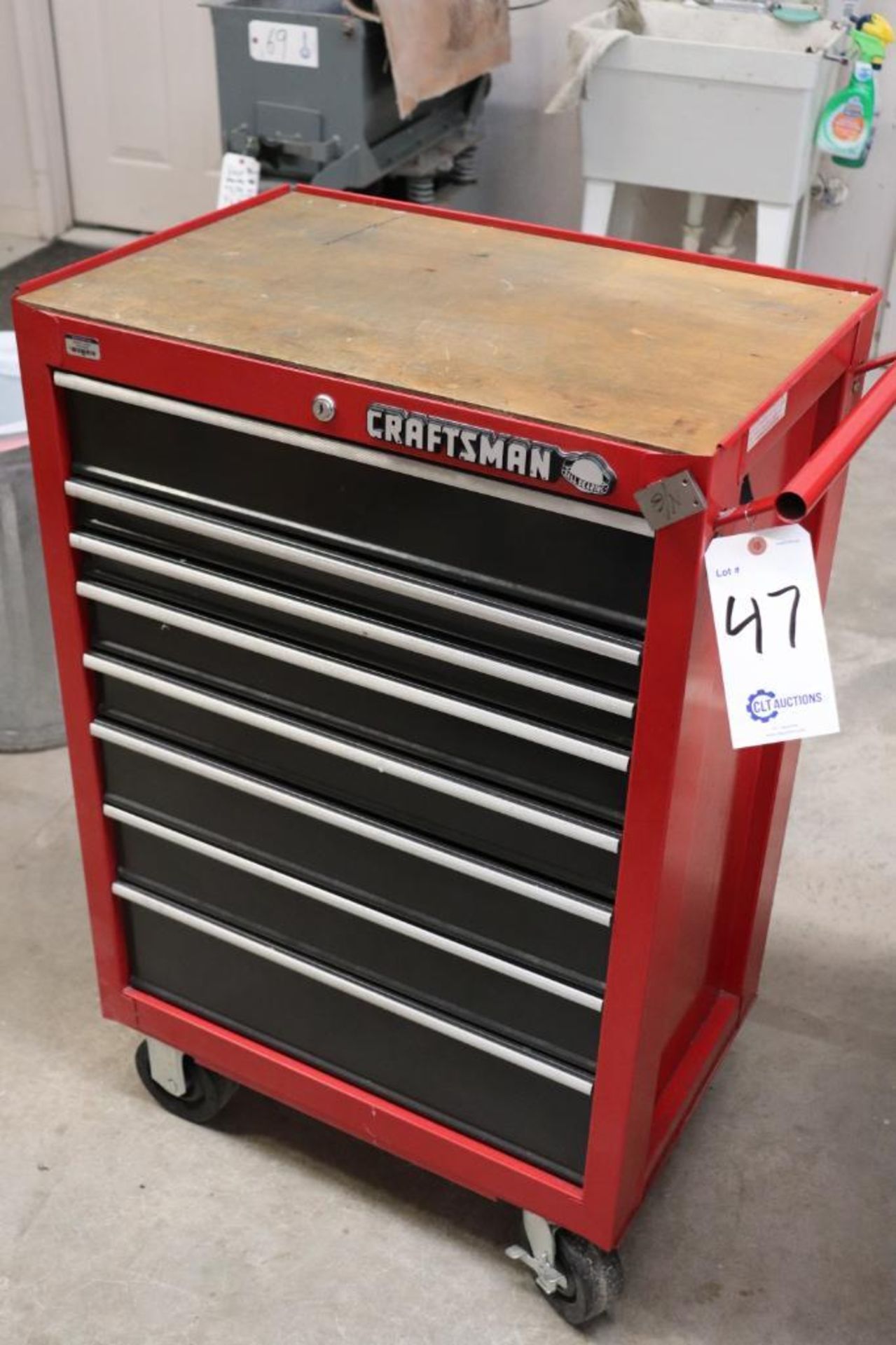 Craftsman tool box