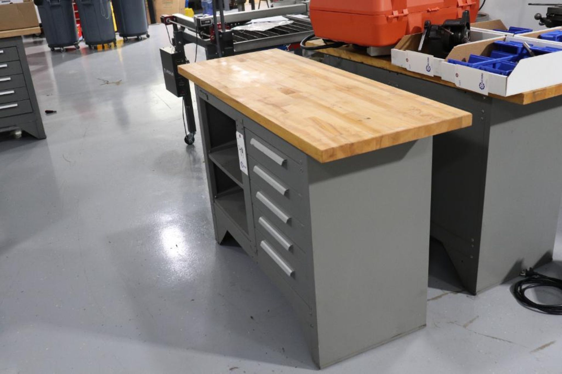 Kennedy work bench - Image 2 of 7