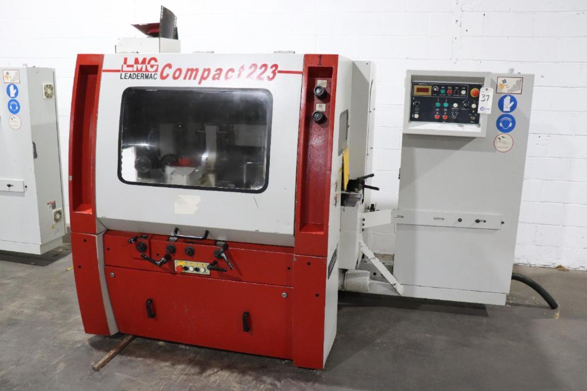 Leadermac LMC-223C Compact 2 head Moulder