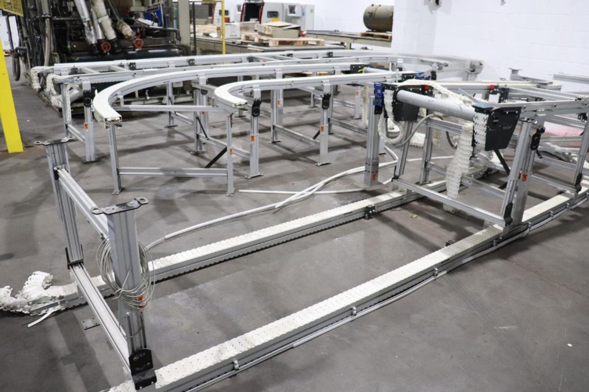 Dorner table top chain Conveyor - Image 3 of 9