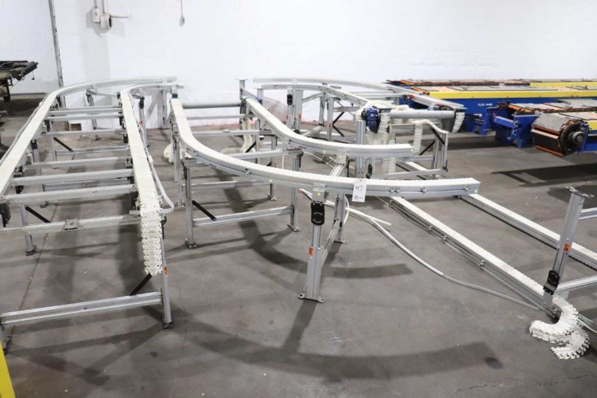 Dorner table top chain Conveyor