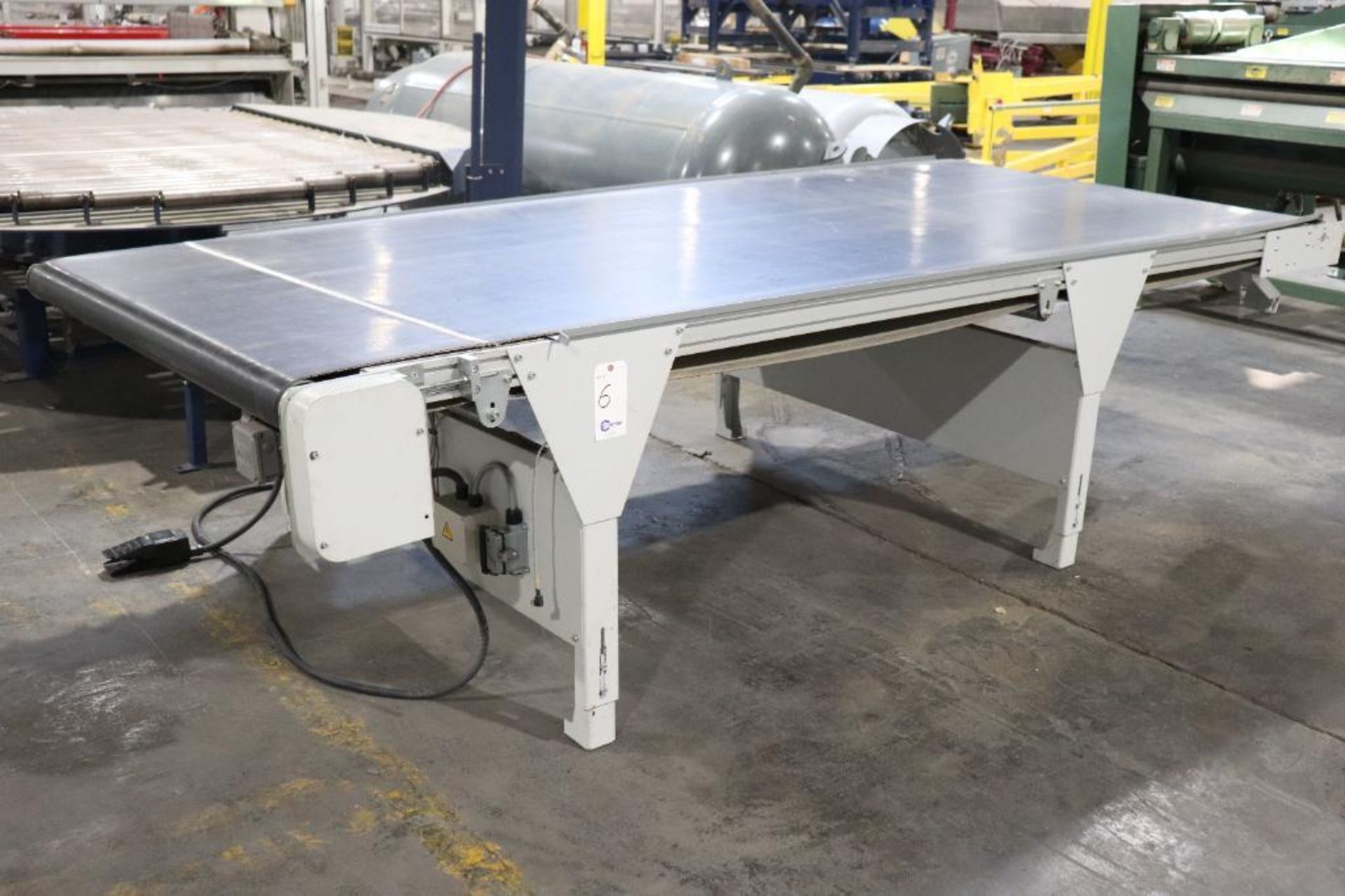 Horizontal belt conveyor 12' x 62"