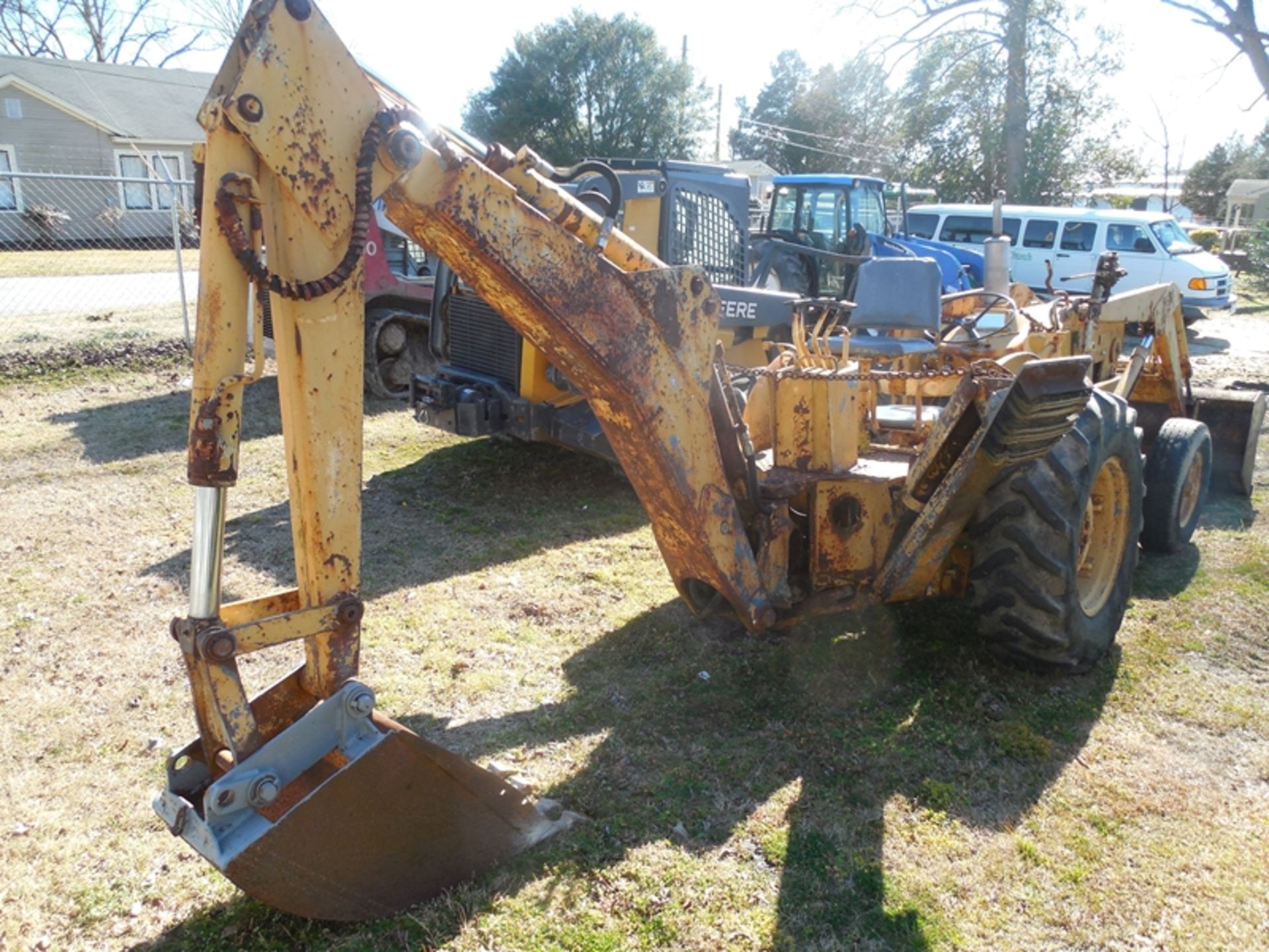 FORD 3500 backhoe/loader - Image 3 of 4