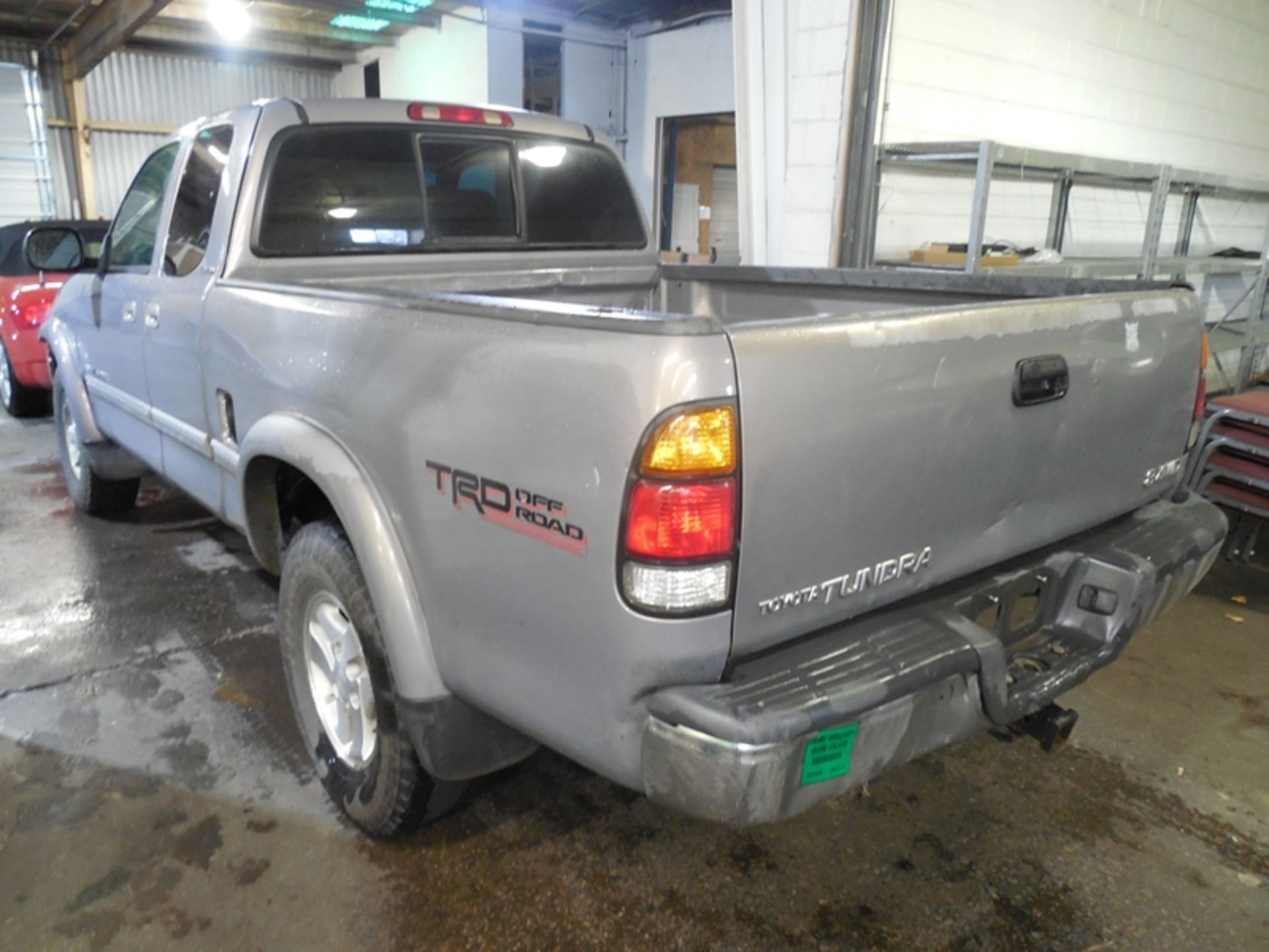 2001 Toyota Tundra extended cab, 4wd - Image 4 of 5