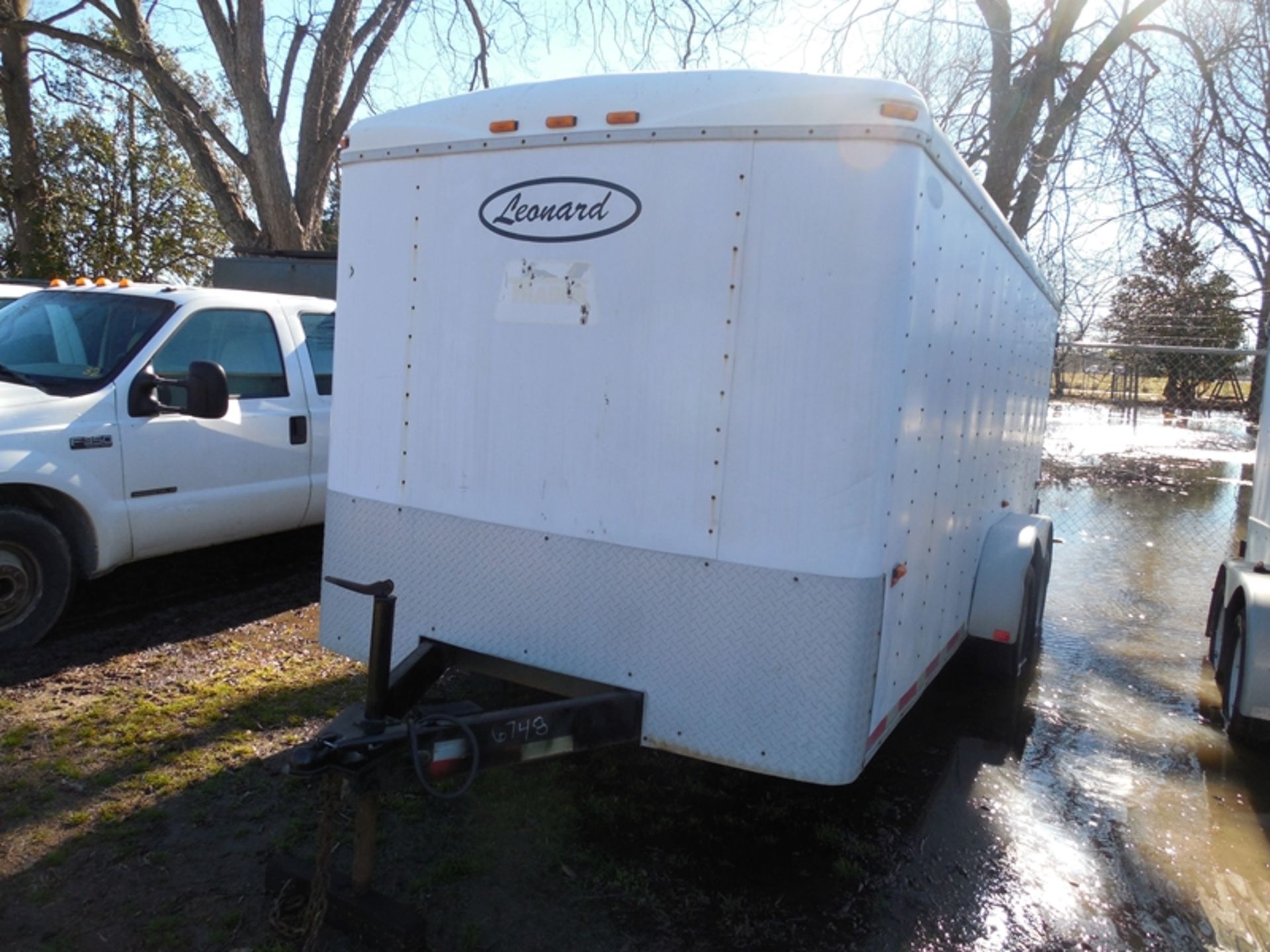 2000 LEONARD 16' enclosed utility trailer vin #4PL500G25Y1045260