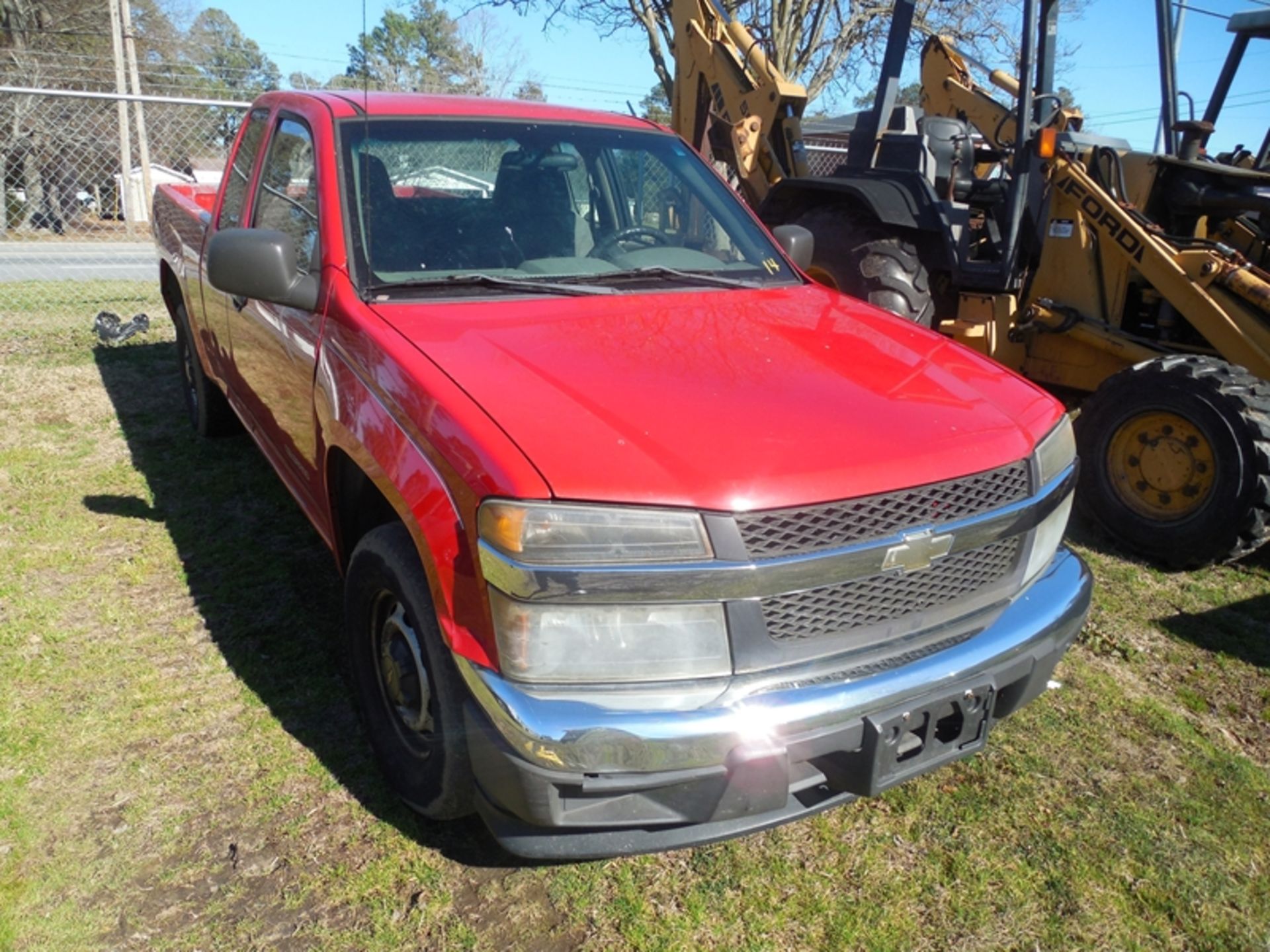 2004 CHEVROLET Colorado pickup - X-cab - 186.100 miles VIN #1GCCS196748140798 - Image 2 of 5