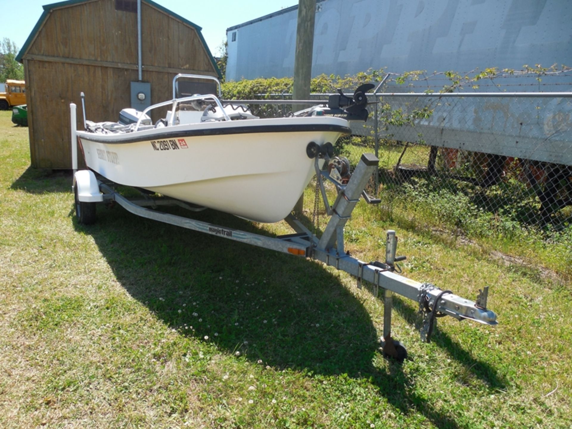 1988 16' Privateer boat with Evinrude 48SPL engine Magic Tilt trailer Boat vin# PVT16837C888 NC 2819