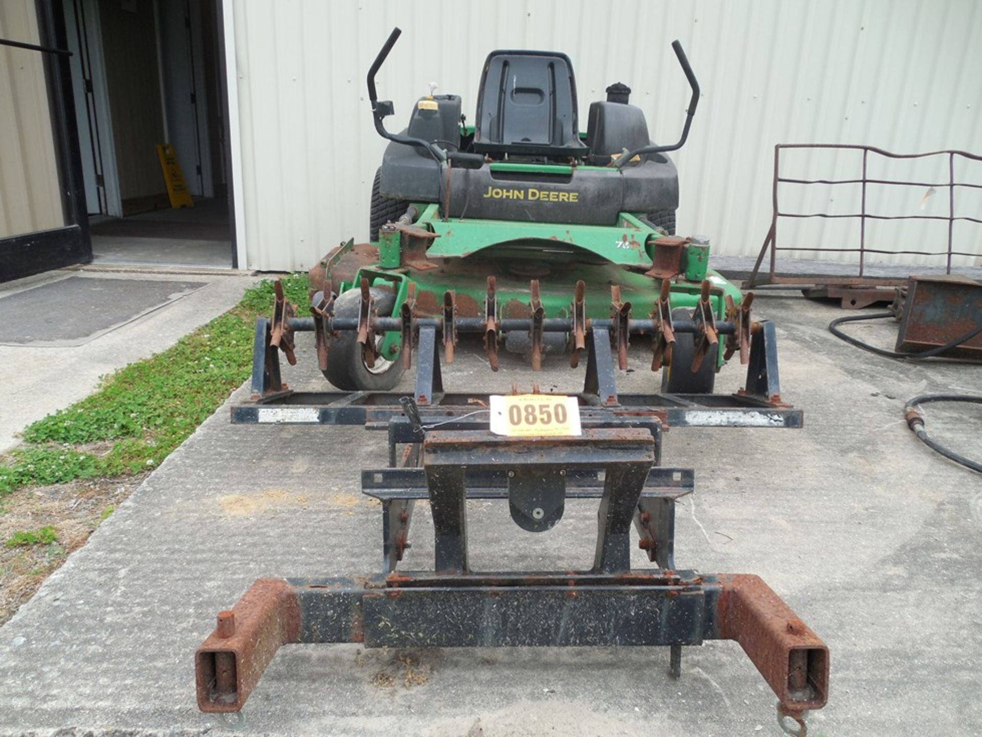 John Deere Z Trac salvage lawn mower with aerator