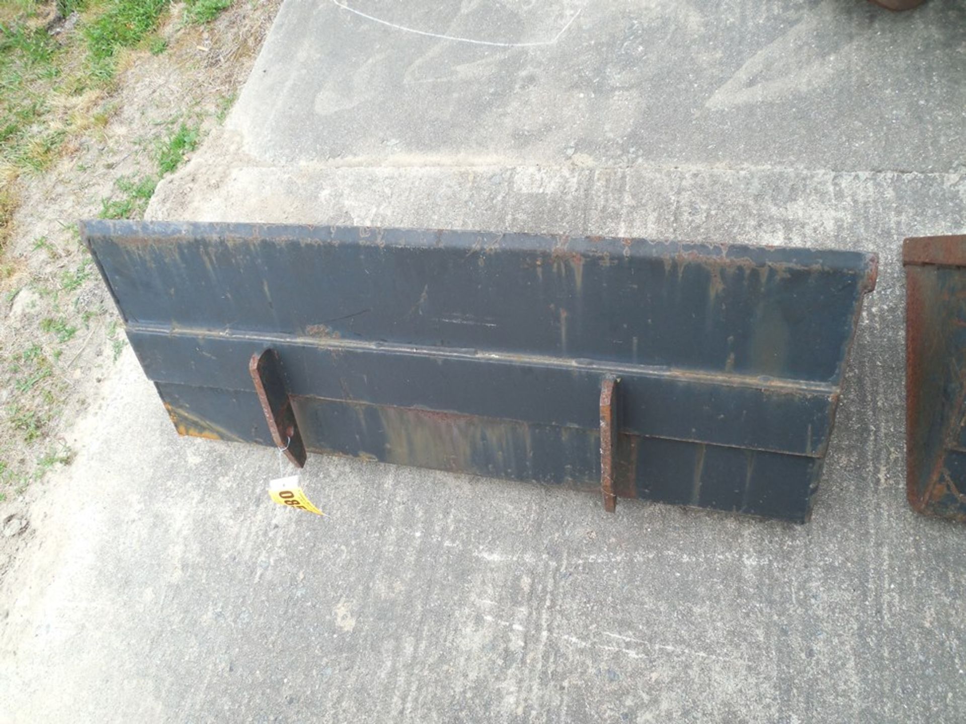 Mini skid steer front bucket 42"