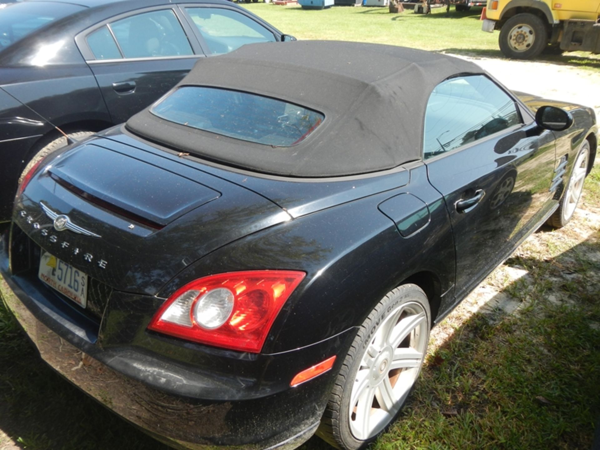 2006 CHRYSLER Crossfire convertible, sport, manual trans, VIN 1C3AN55636X064835 - 205,054 miles - Image 3 of 5