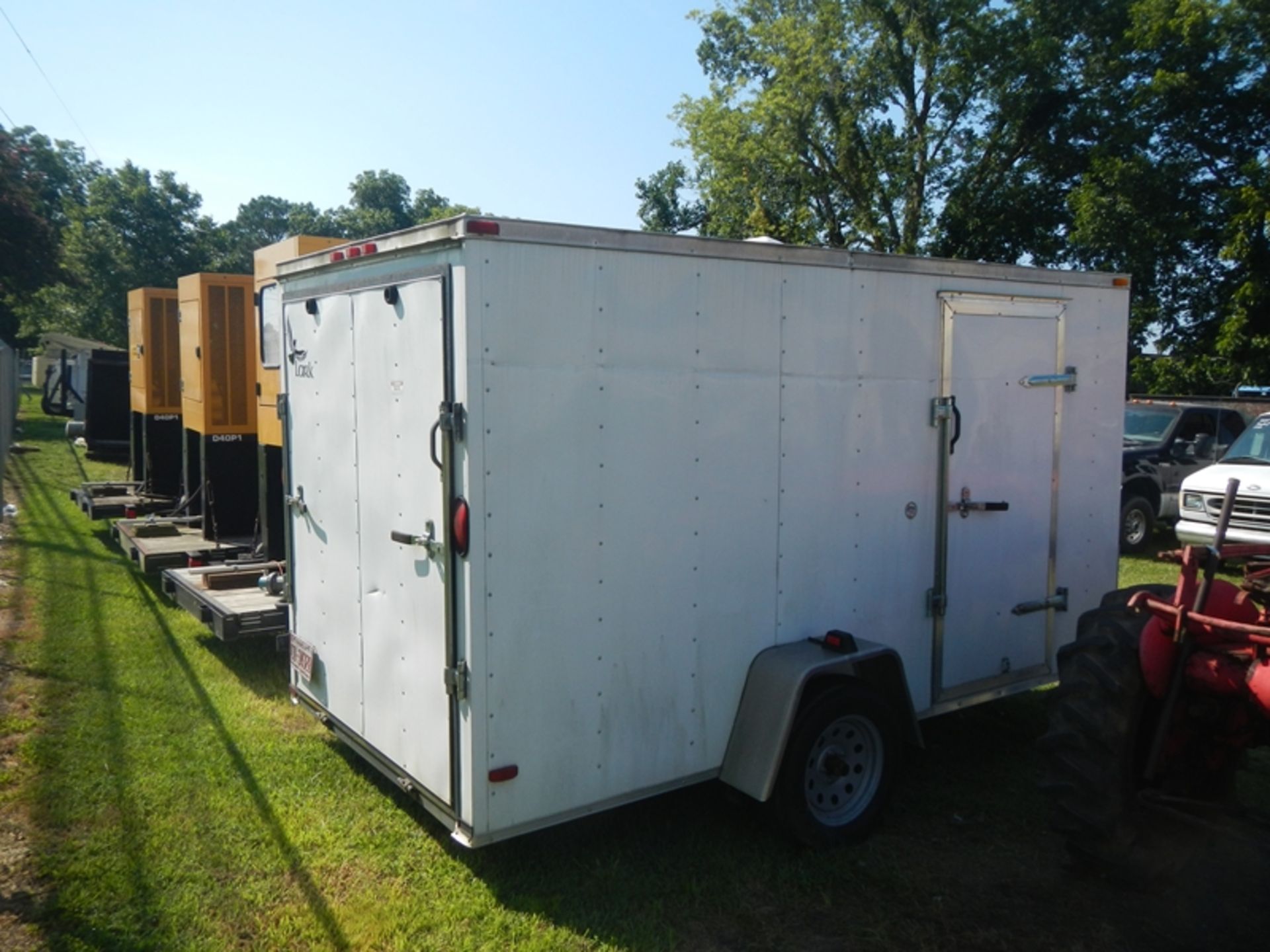 2013 LARK 12' enclosed single-axle trailer, ramp door V nose vin#  5RTBE121DD031900 - Image 3 of 6