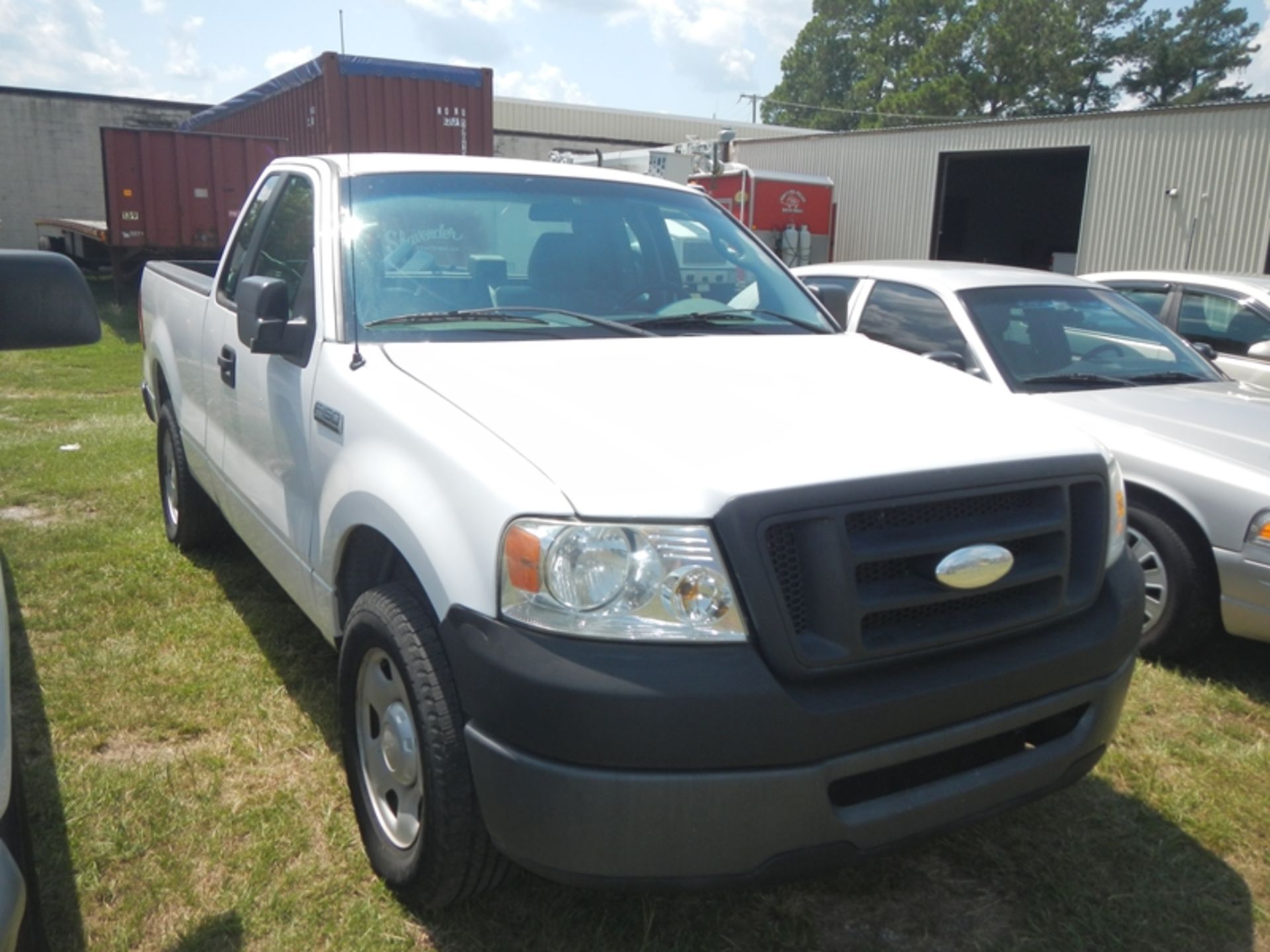 2007 FORD F150 reg cab pickup, gas engine, 1FTRF12W07KB81600 - 214,532 miles - Image 2 of 5