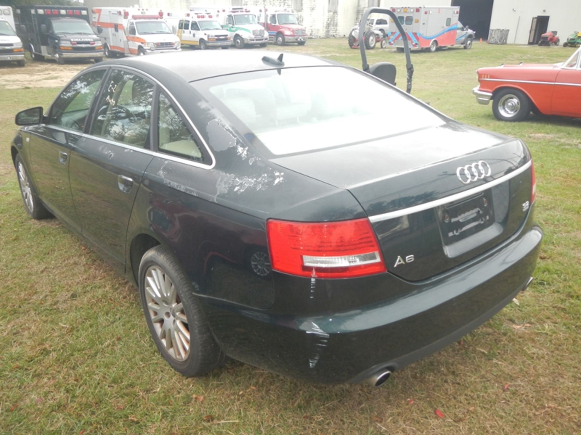 2006 AUDI A6 - 3.2L gas vin# WAUDH74F96N119045 - 99,205 miles paint peeling - Image 4 of 6