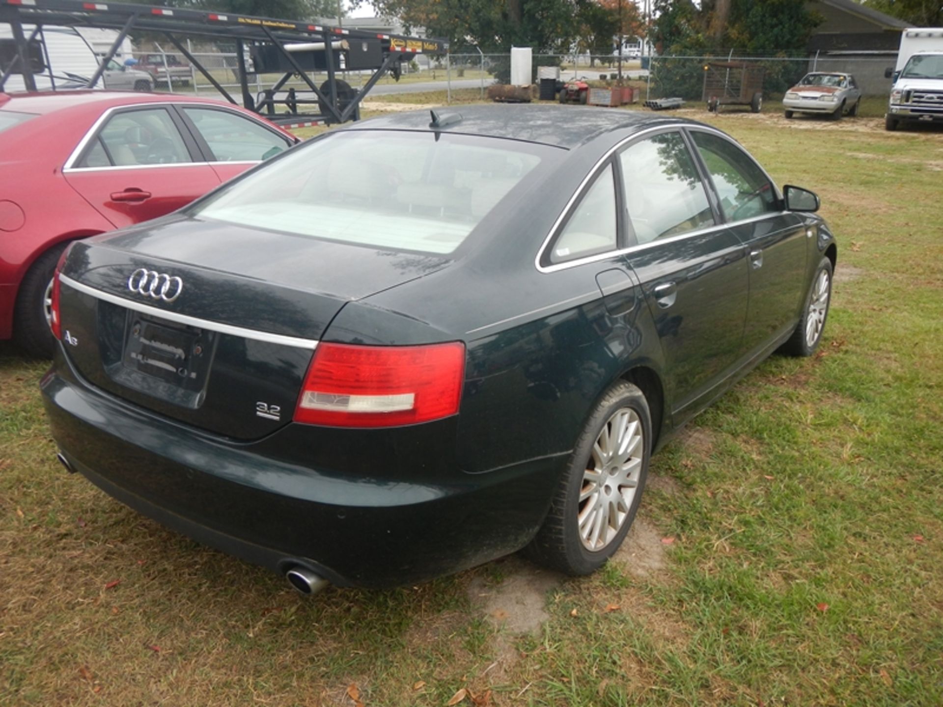 2006 AUDI A6 - 3.2L gas vin# WAUDH74F96N119045 - 99,205 miles paint peeling - Image 3 of 6