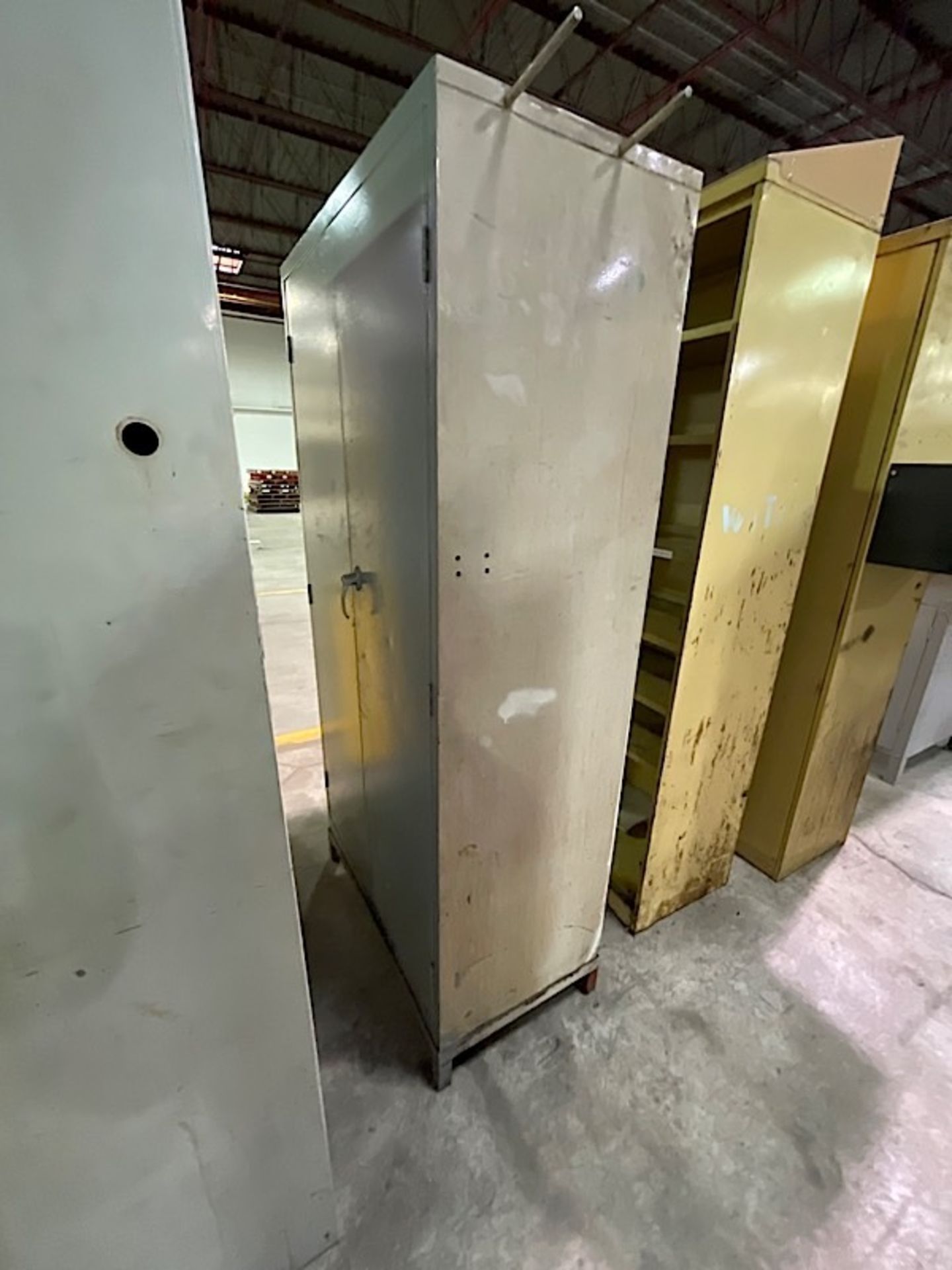 STEEL CABINET