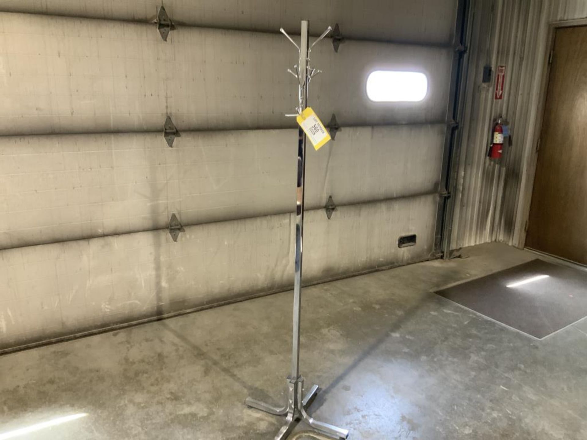 Coat stand