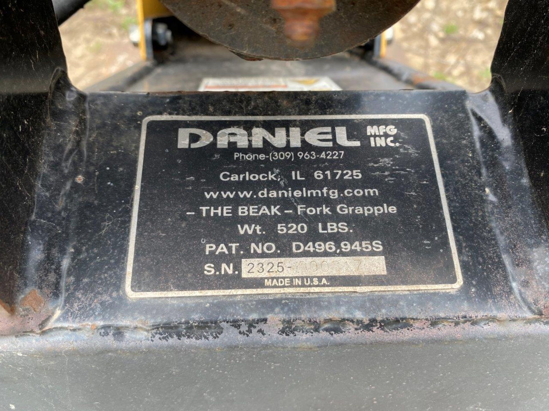 Daniel manufacturing hydraulic grapple, the Beak series, serial number 2325 - 000317, 31" fork - Image 3 of 6
