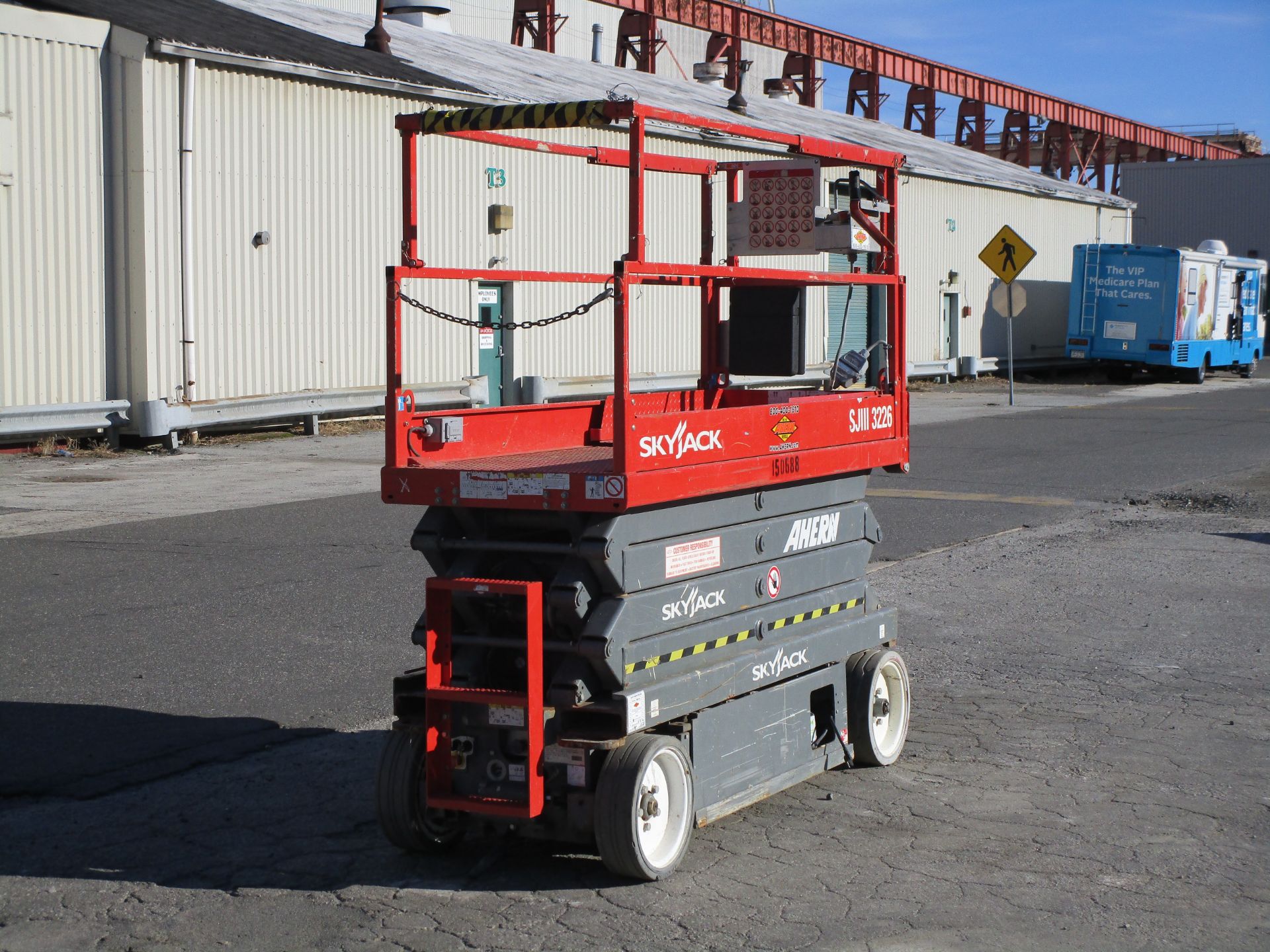 2015 SkyJack SJIII3226 26' Scissor Lift - Image 2 of 20