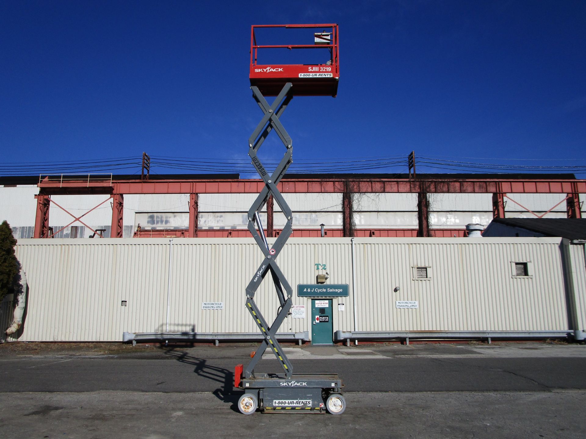 2014 Skyjack SJIII3219 19' Scissor Lift - Image 11 of 19