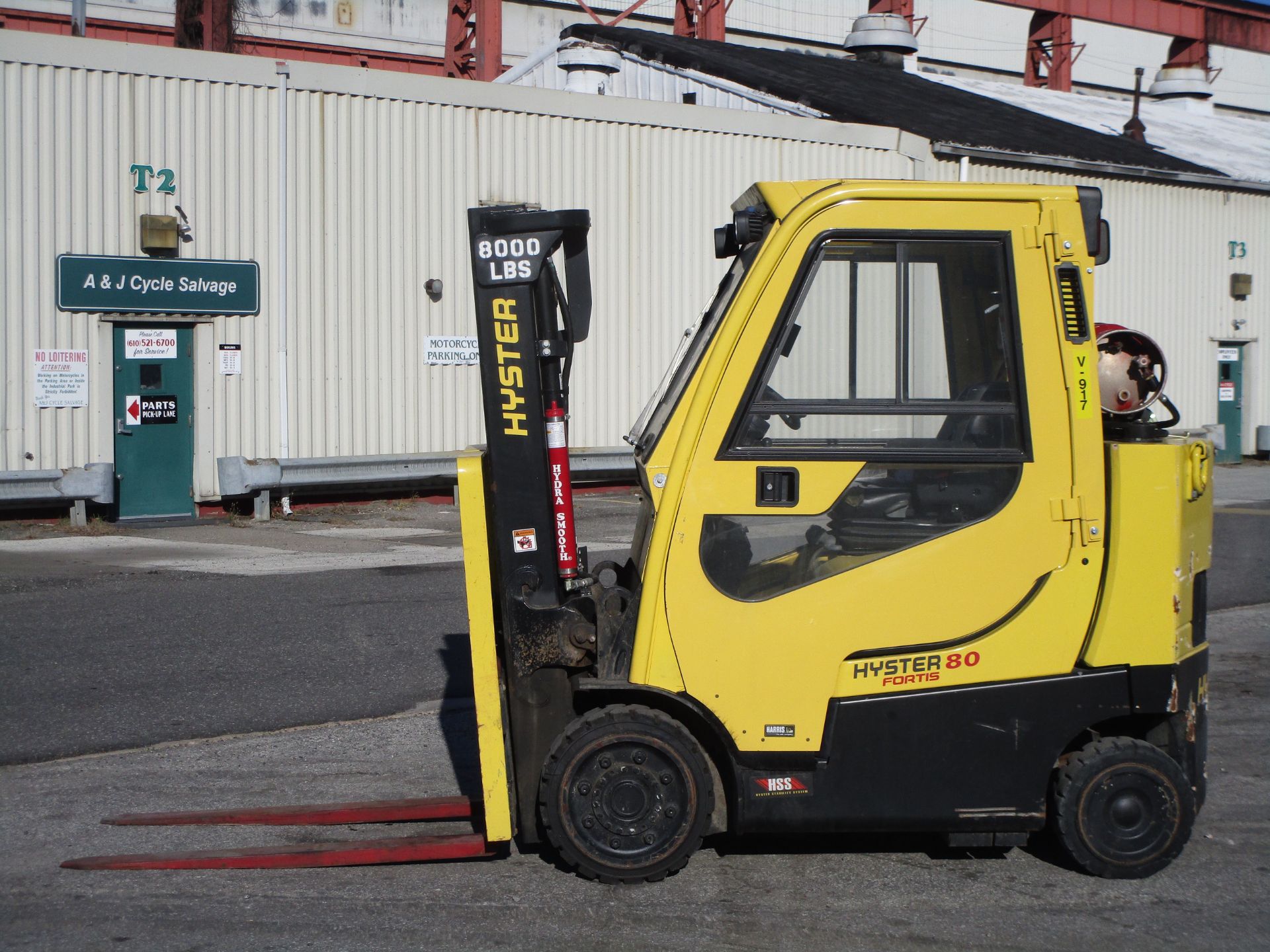 2016 Hyster S80FTBCS 8,000lb Forklift Only 179 Hours