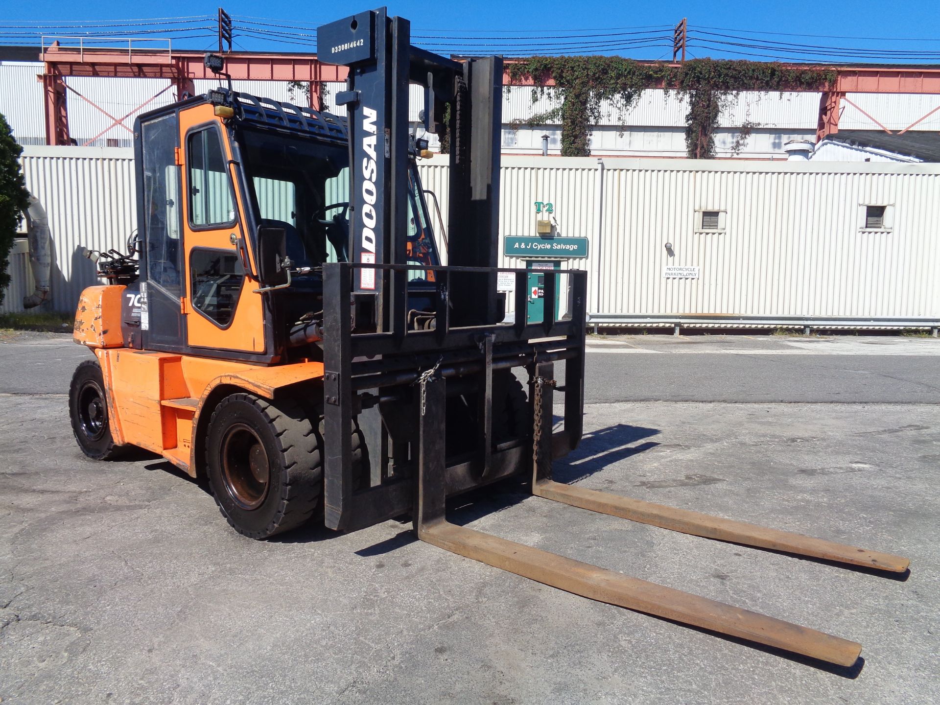 Doosan G70S-5 14,000lb Forklift - Image 11 of 17