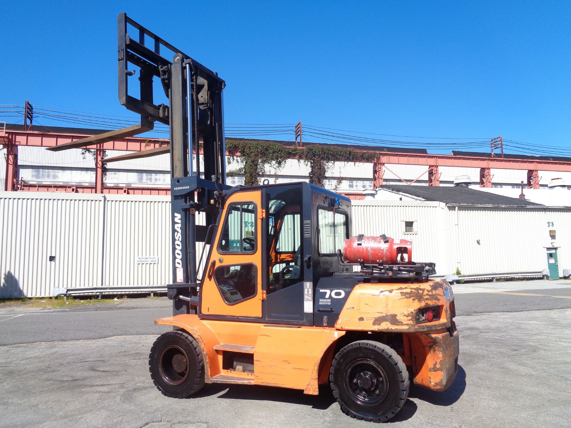 Doosan G70S-5 14,000lb Forklift - Image 14 of 17