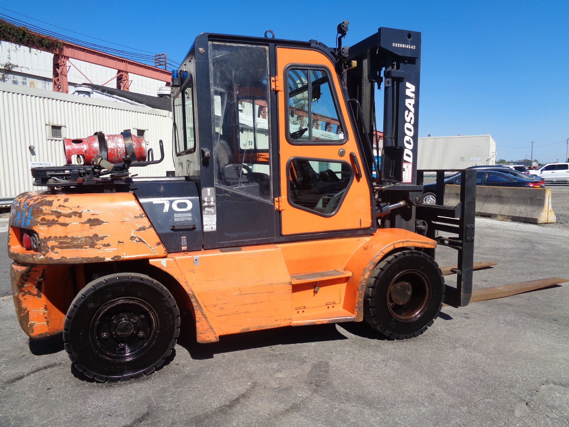 Doosan G70S-5 14,000lb Forklift - Image 4 of 17