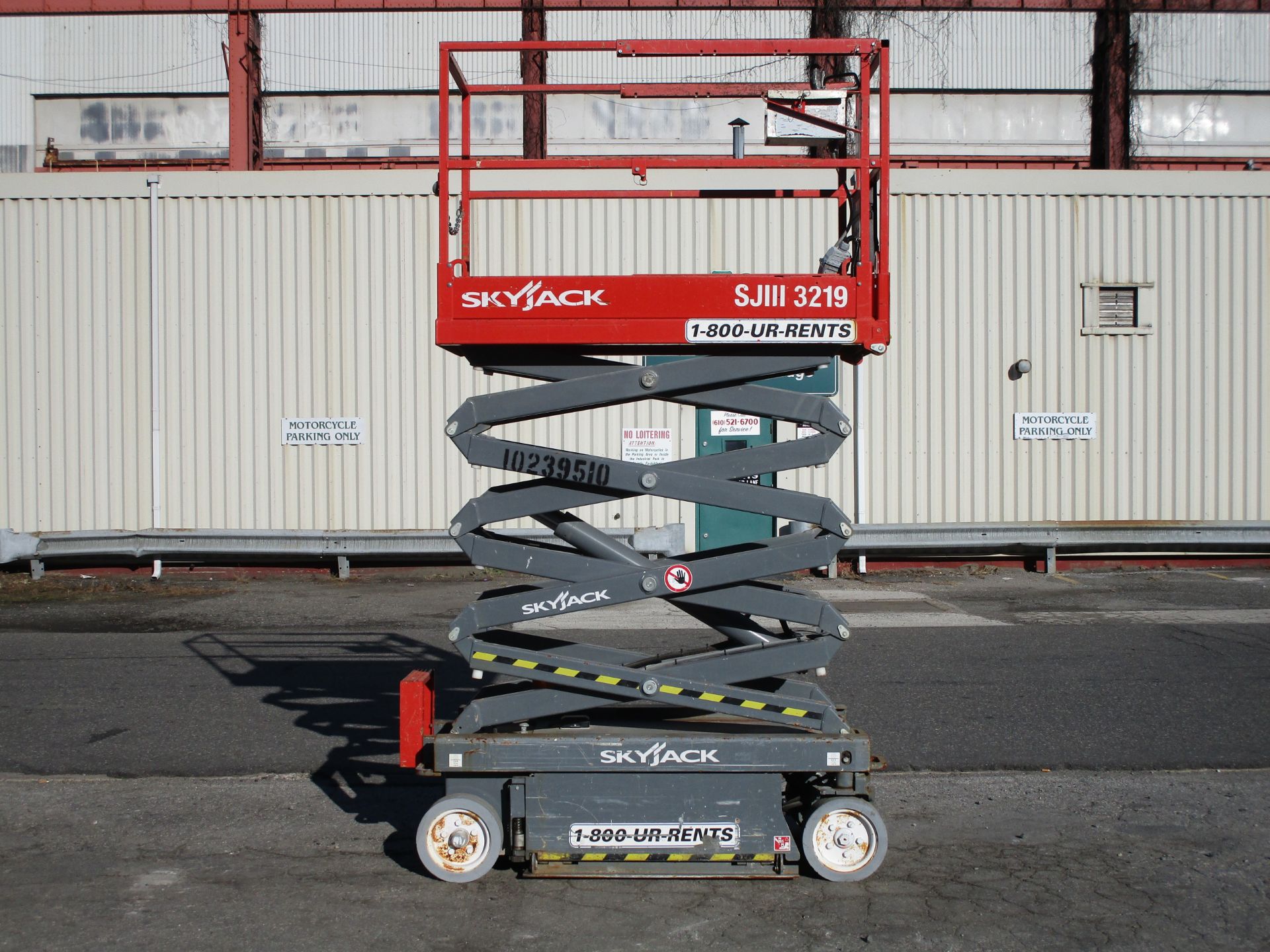 2014 Skyjack SJIII3219 19' Scissor Lift - Image 5 of 19