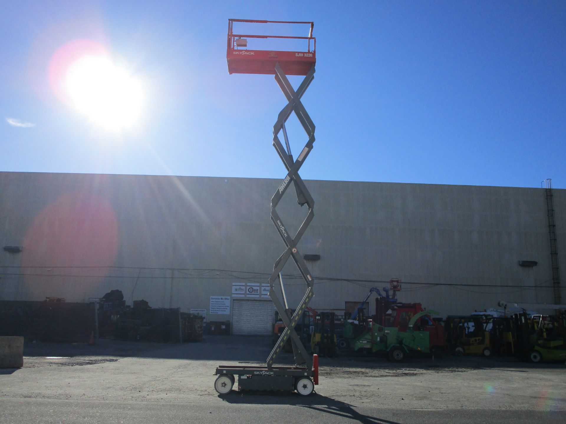 2015 SkyJack SJIII3226 26' Scissor Lift - Image 15 of 20