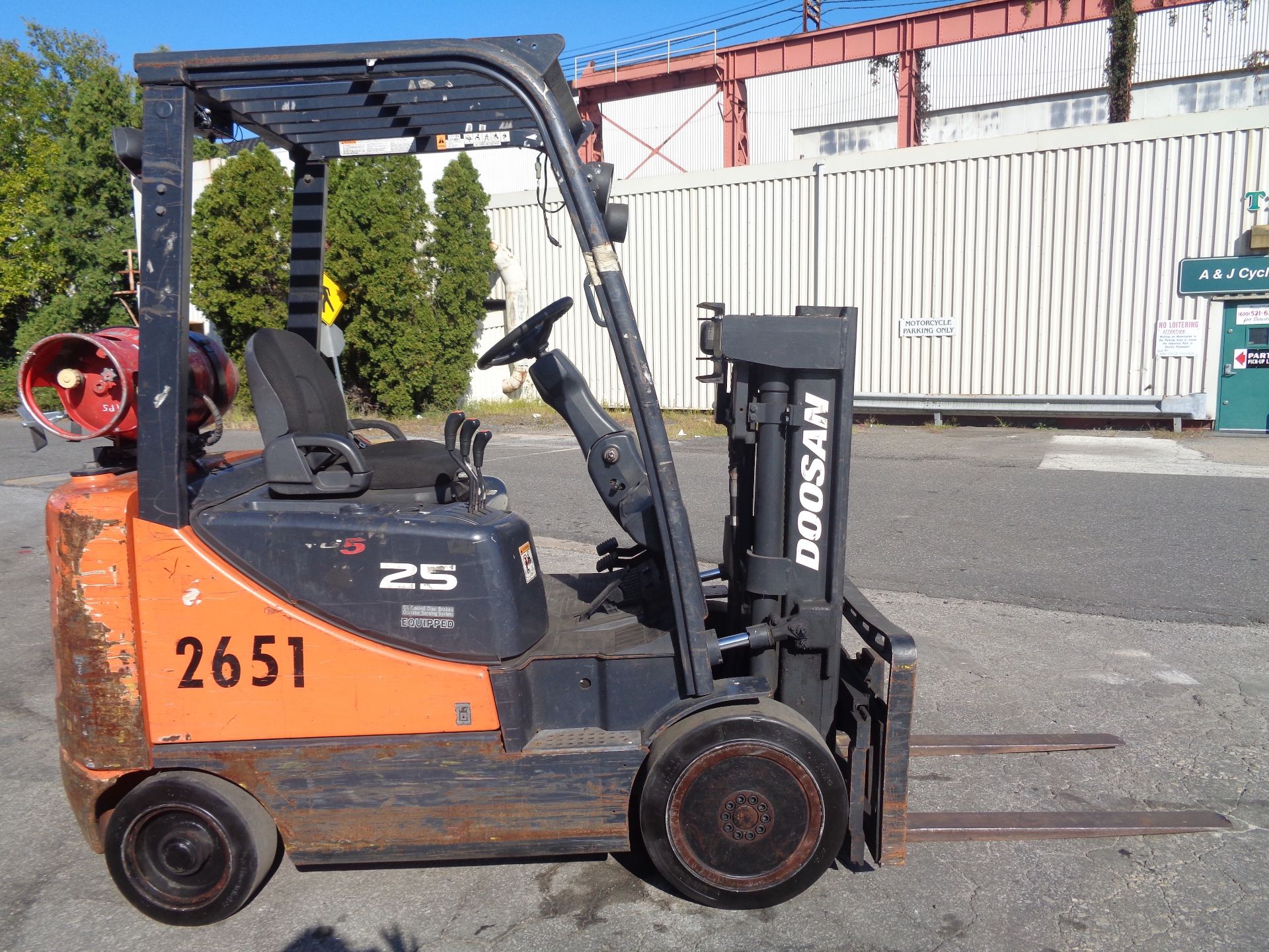 2009 Doosan GC25P-5 3,620lb Forklift