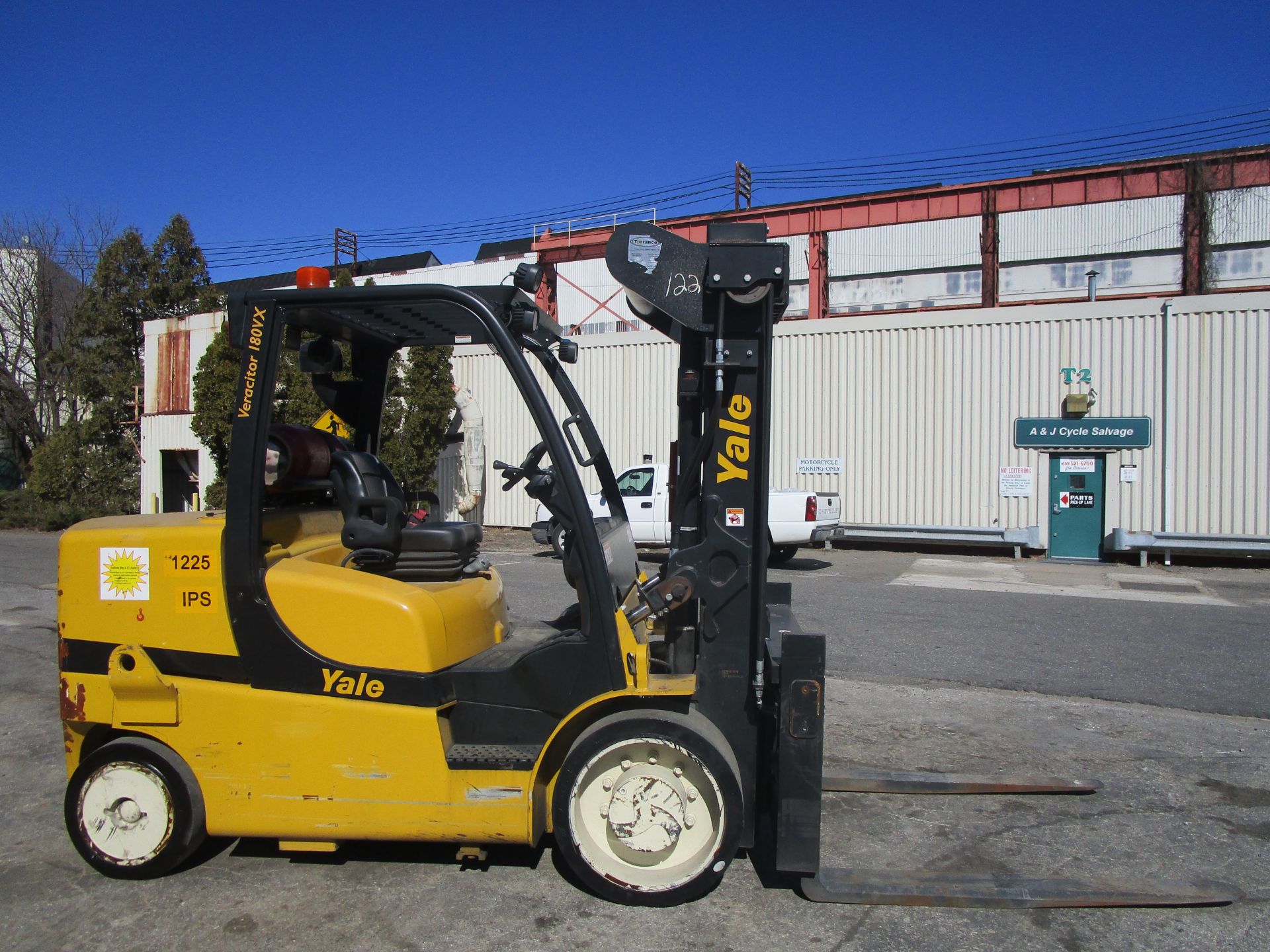 2014 Yale GLC155VX 18,000lb Forklift