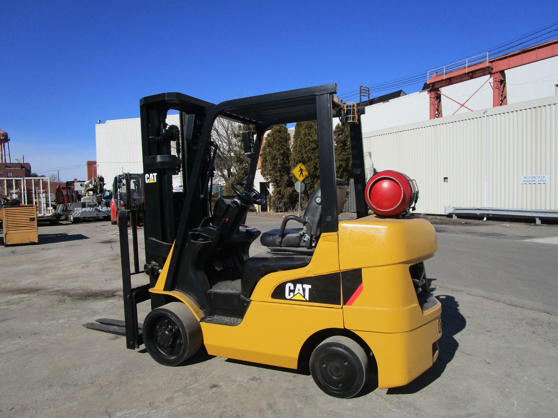 2015 Caterpillar 2C6000 6,000lb Forklift - Image 4 of 17