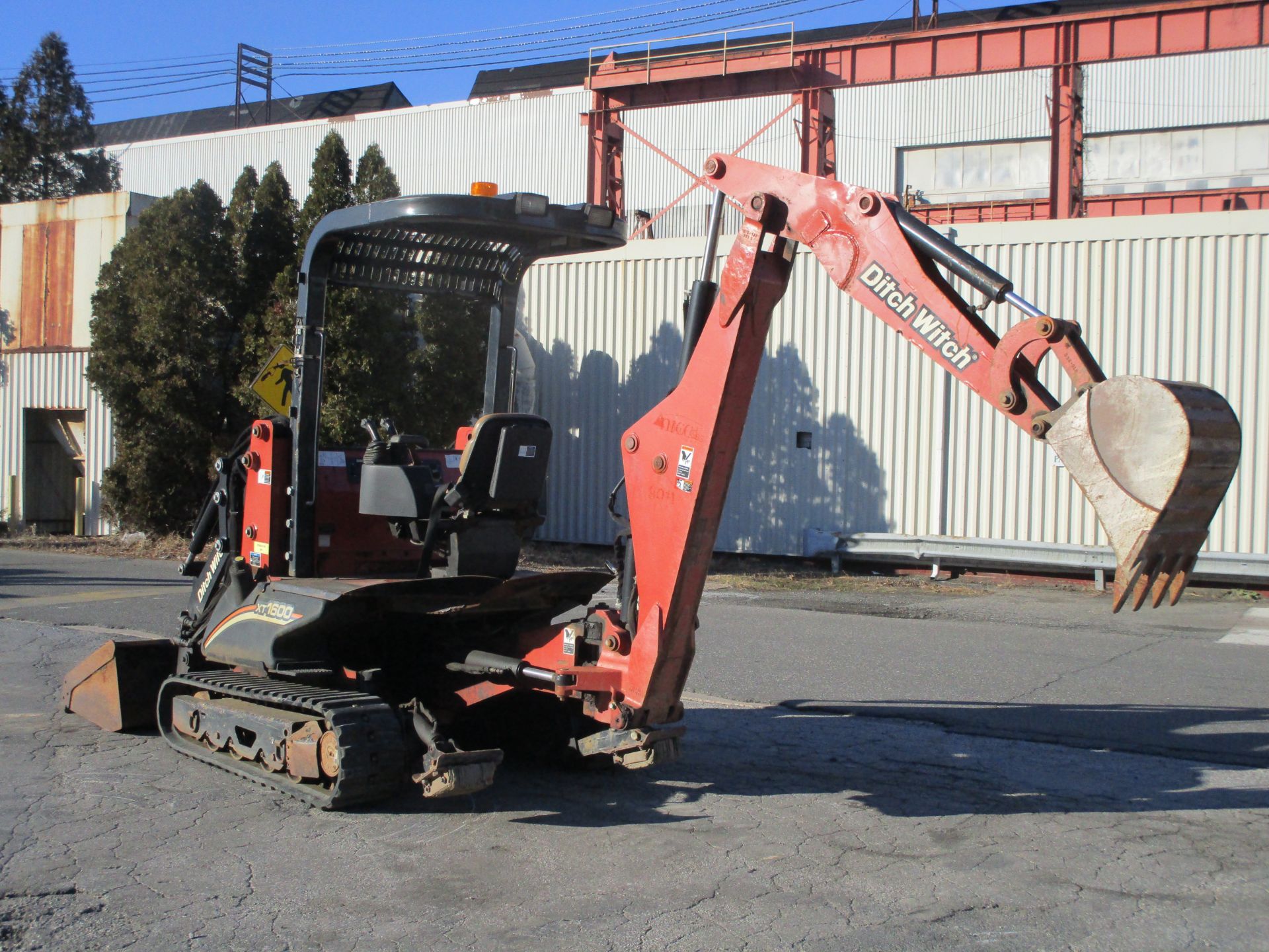 2012 Ditch Witch XT1600 Backhoe - Image 5 of 23