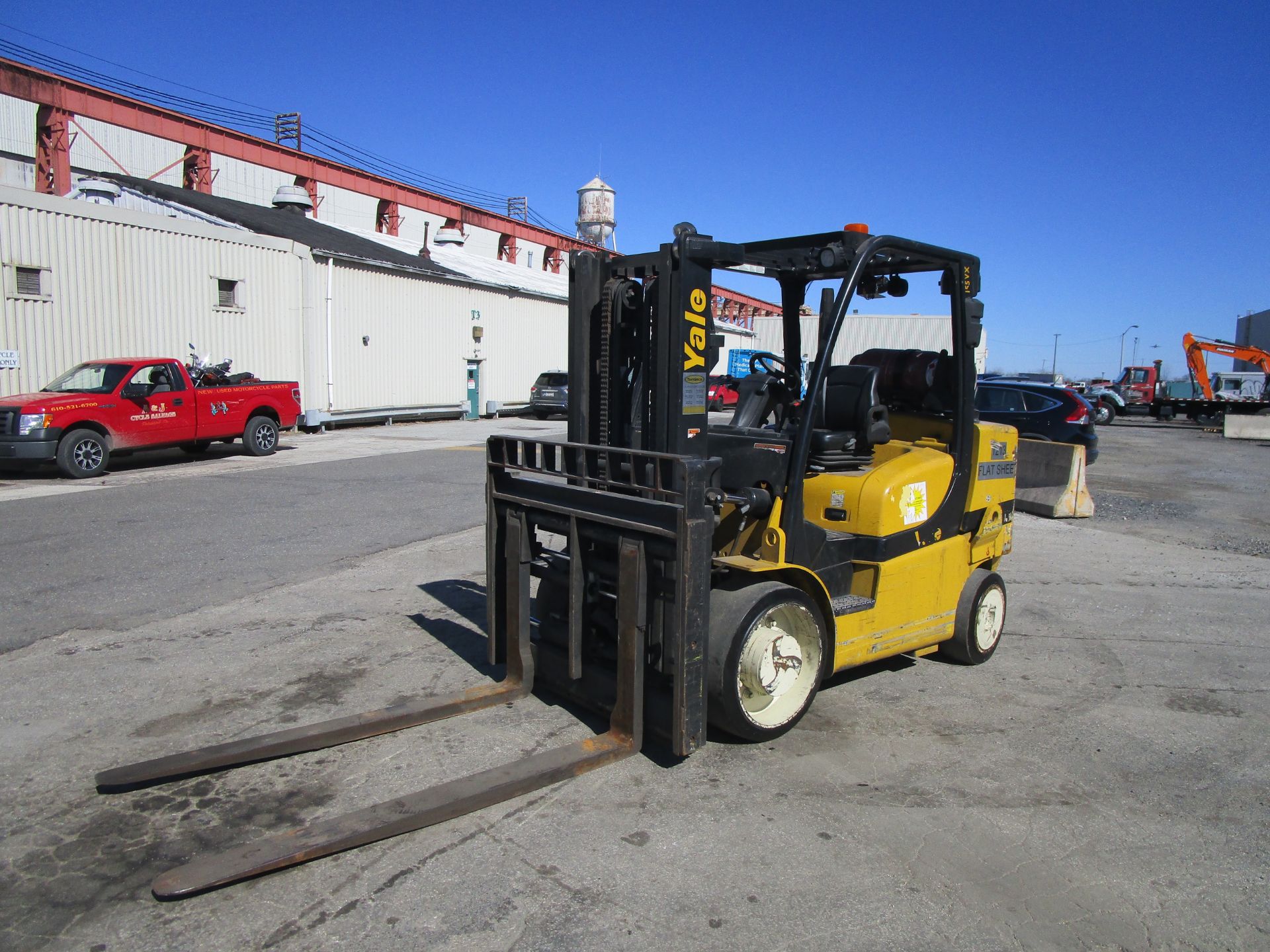 2015 Yale GLC155VX 14,000lb Forklift - Image 17 of 22