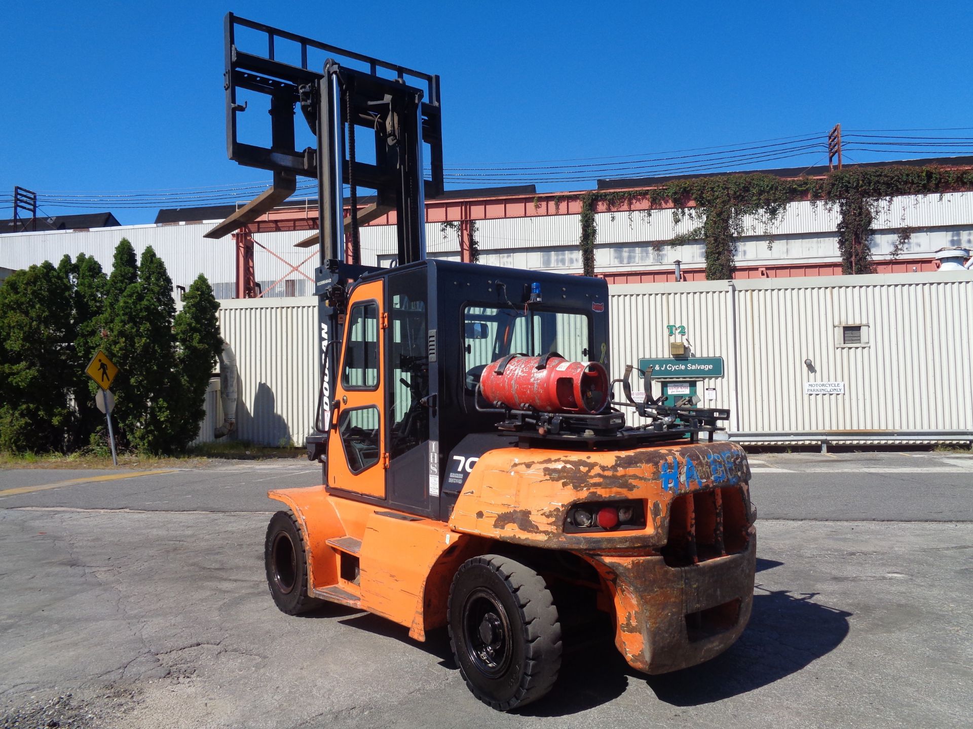 Doosan G70S-5 14,000lb Forklift - Image 16 of 17