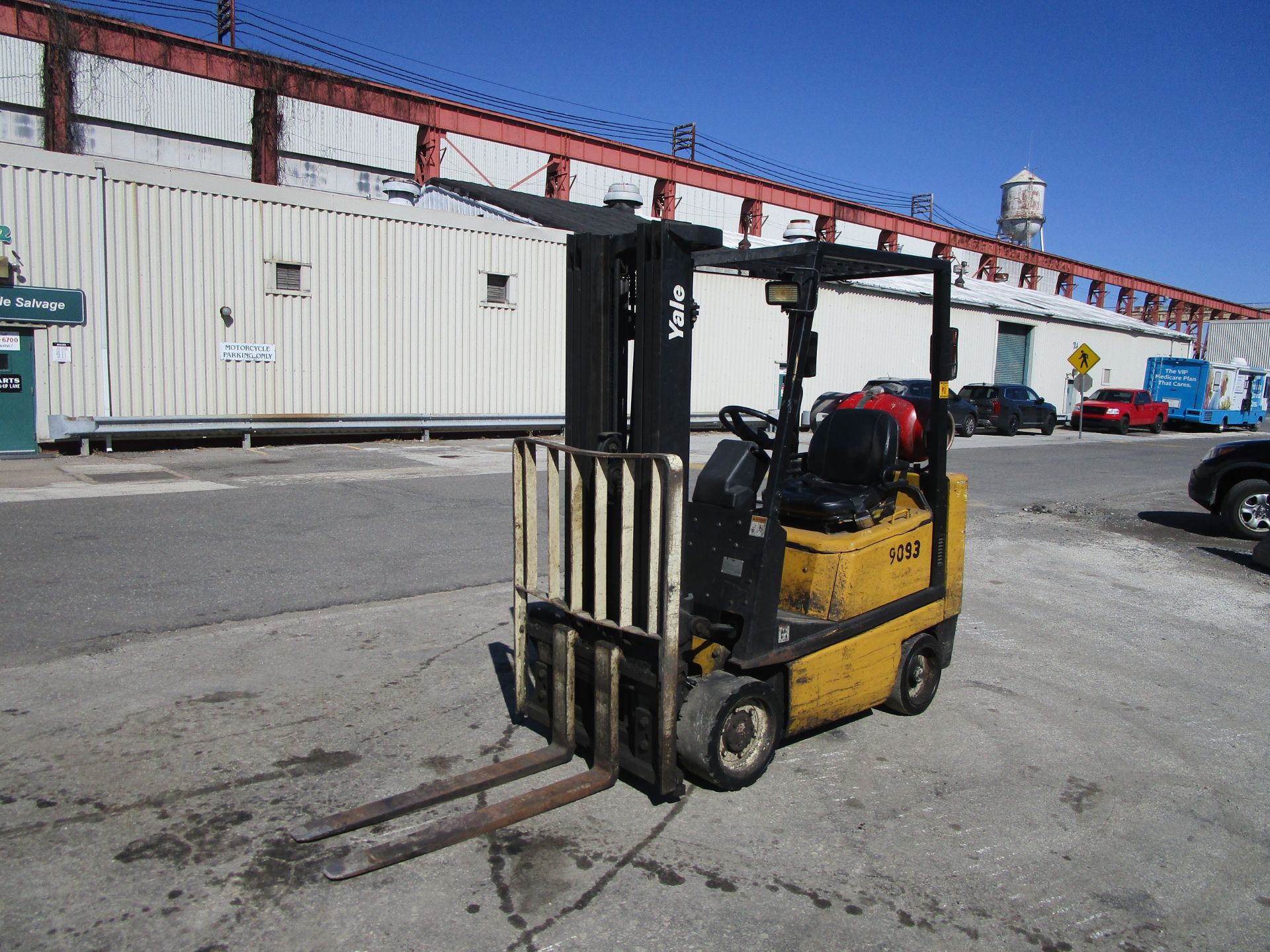 Yale GLC040AF 4,000lb Forklift - Image 18 of 20