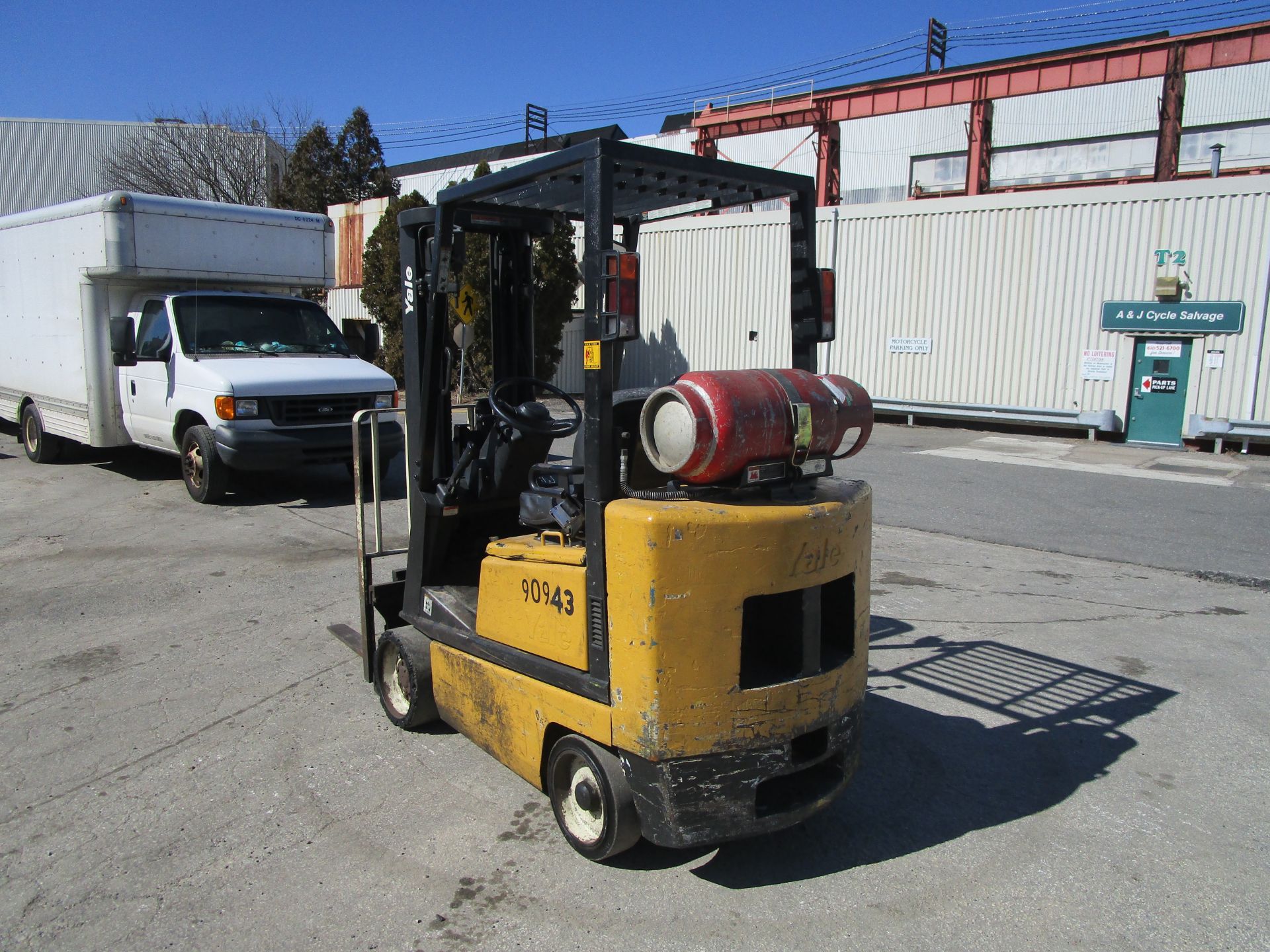 Yale GLC040AF 4,000lb Forklift - Image 14 of 16