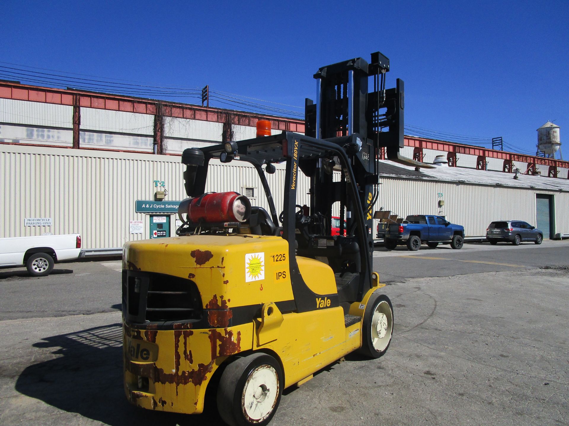 2014 Yale GLC155VX 18,000lb Forklift - Image 17 of 26