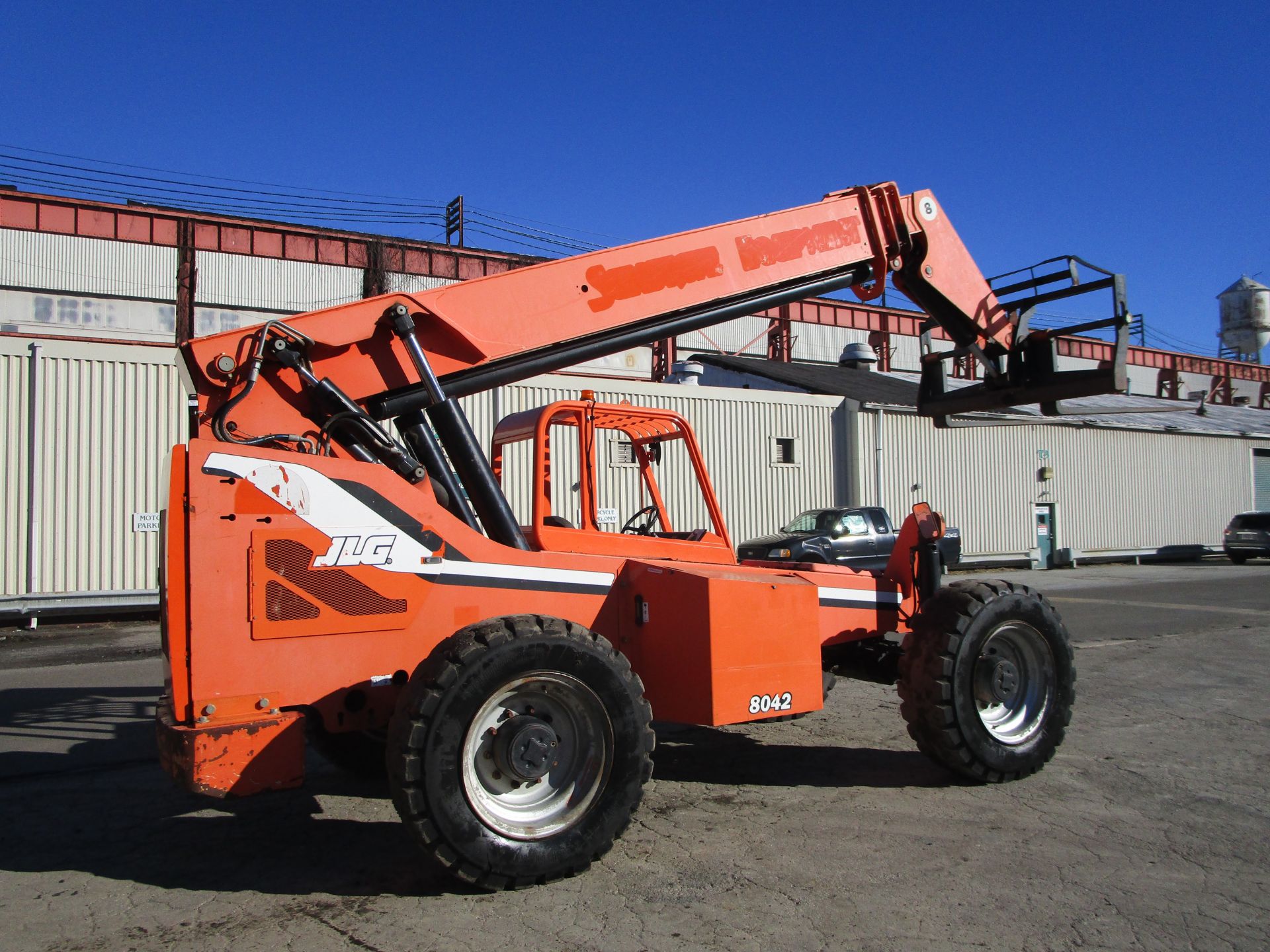 2013 Skytrak 8042 8,000 lb Forklift - Image 3 of 16