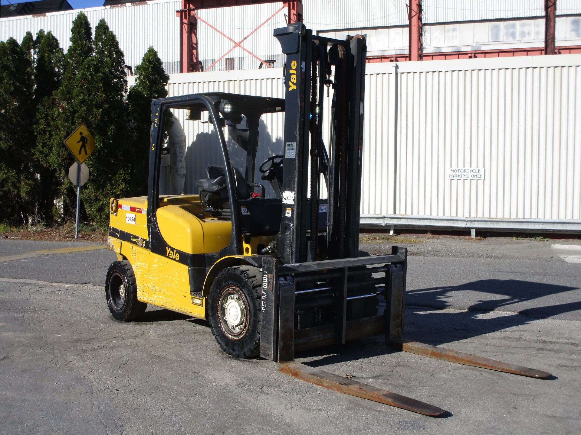 2014 Yale GDP110VX 11,000lb Forklift - Image 5 of 16