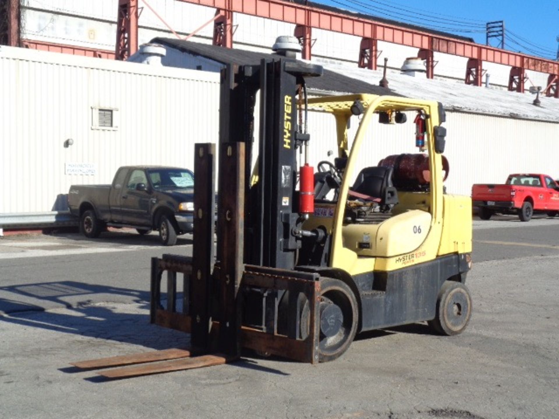 2010 Hyster S135FT 13,500lb Forklift - Image 7 of 17