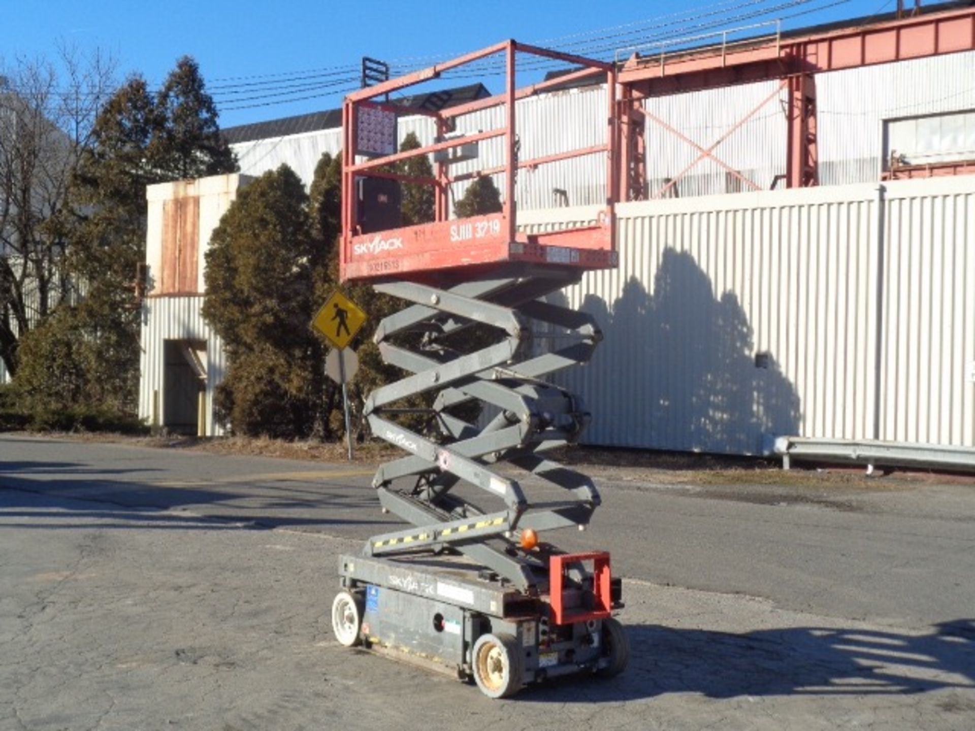 2014 Skyjack SJIII3219 19ft Scissor Lift - Image 12 of 20