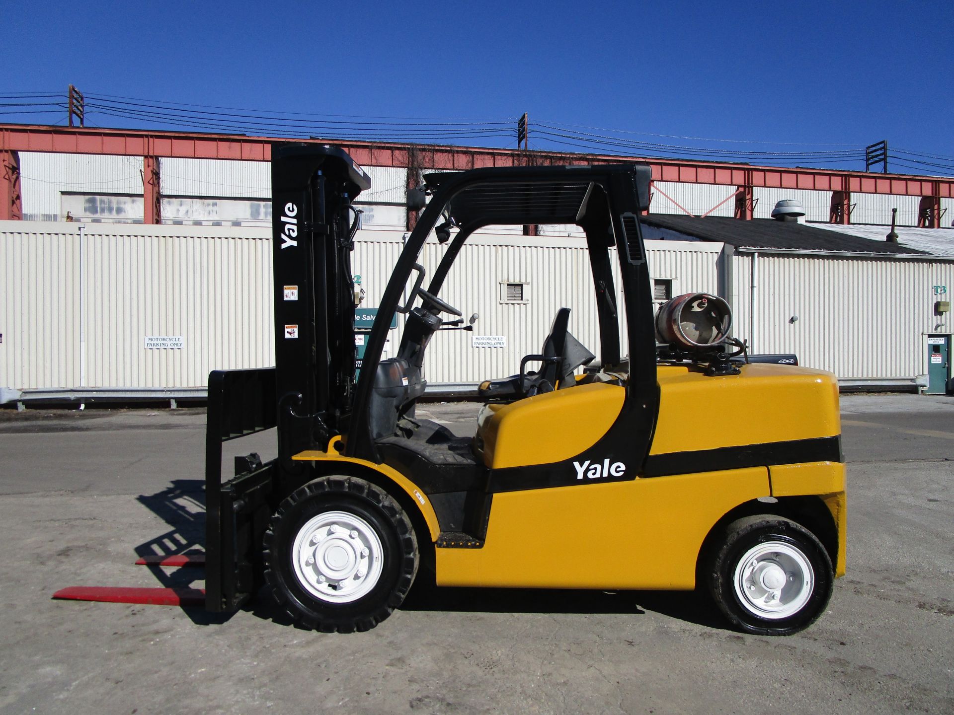 Yale GLP100VX 10,000lb Forklift