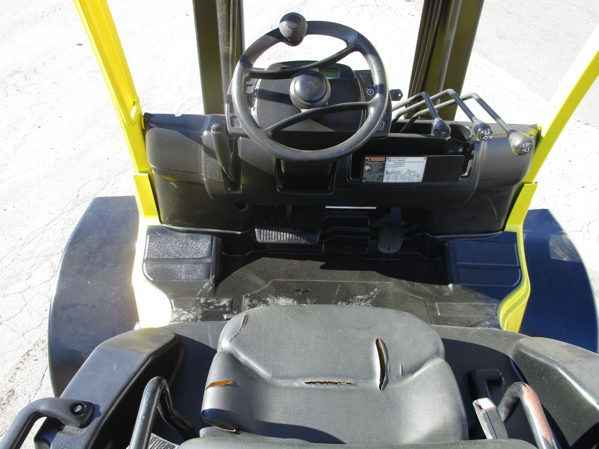 Hyster H155FT 15,000lb Forklift - Image 16 of 17