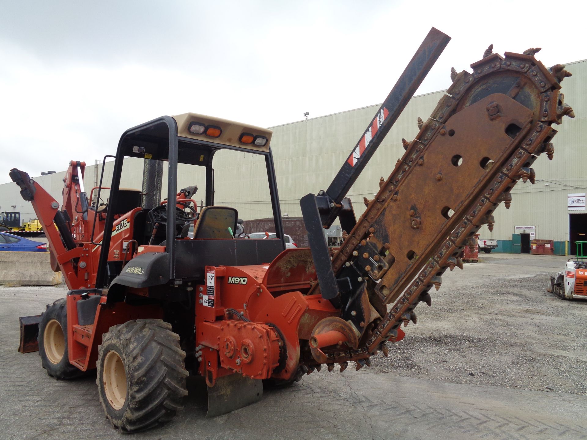 2008 Ditch Witch RT75 Trencher Backhoe - Image 10 of 18