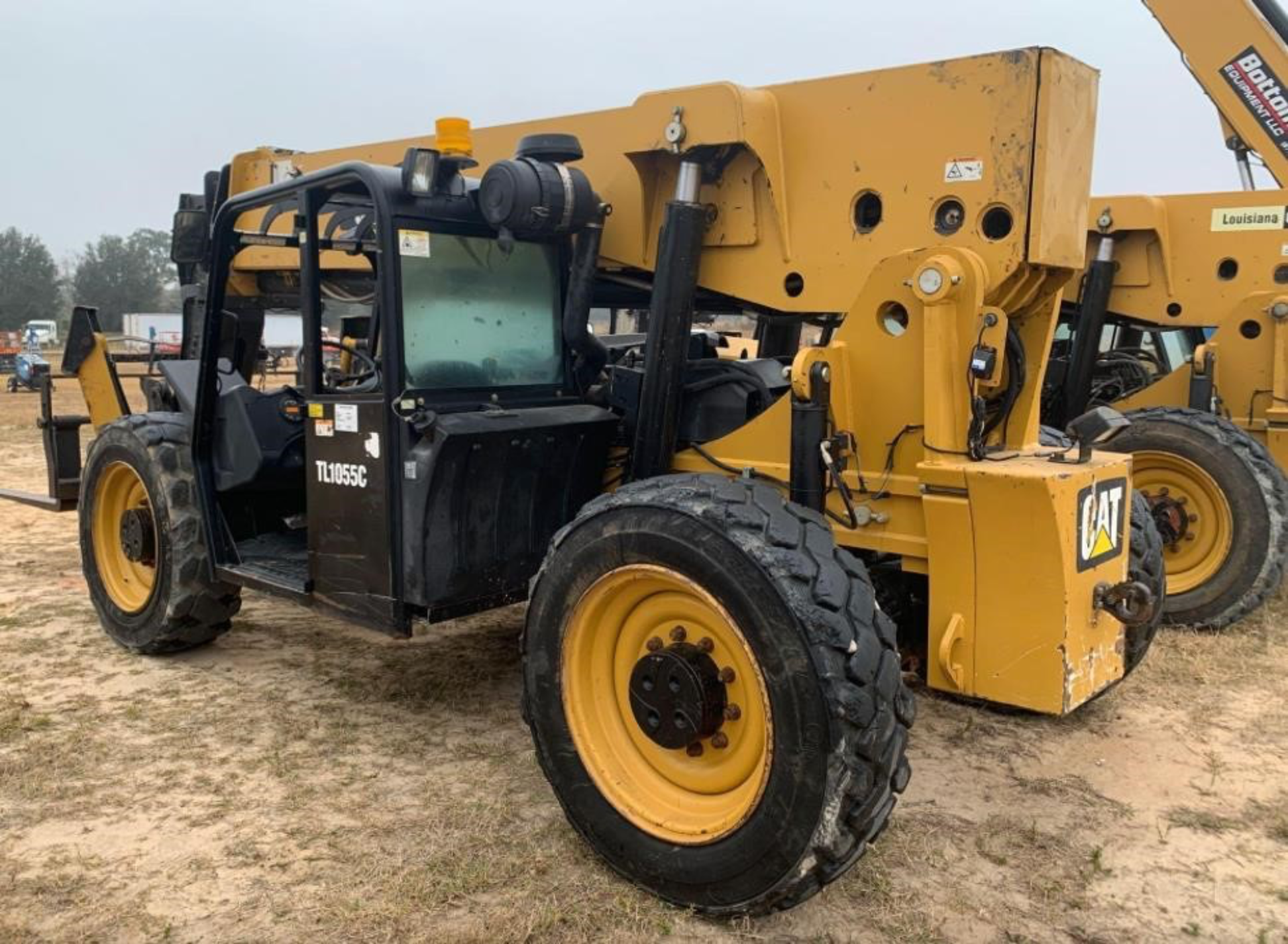 2013 Caterpillar TL1055C 10,000lb Telescopic Forklift