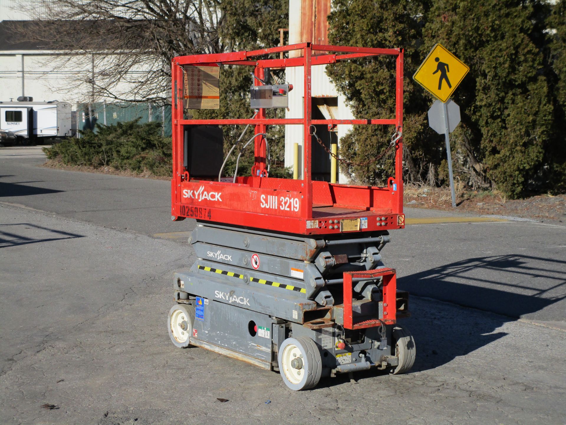 2014 Skyjack SJIII3219 Scissor Lift - Image 5 of 20