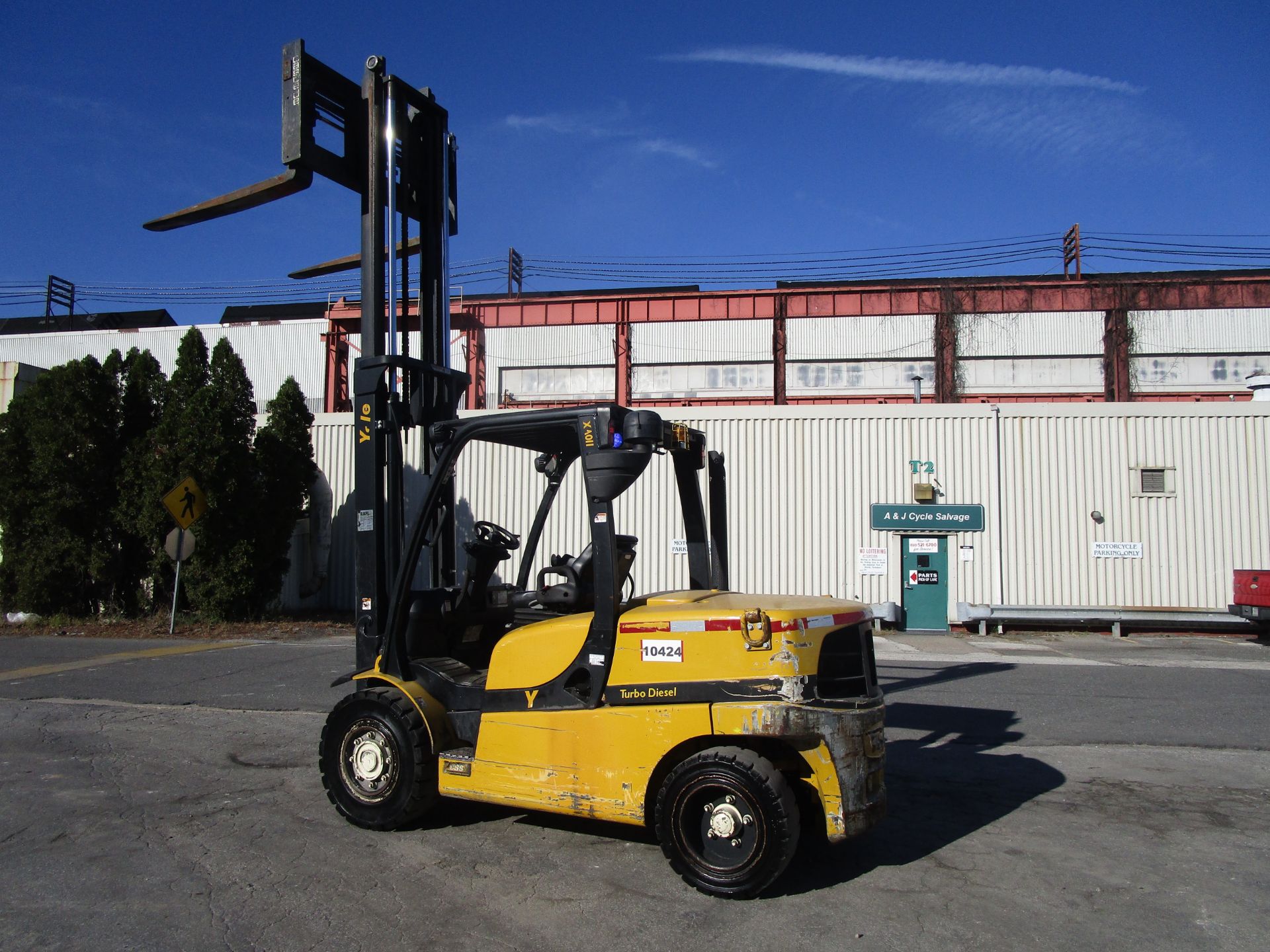 2014 Yale GDP110VX 11,000lb Forklift - Image 13 of 16