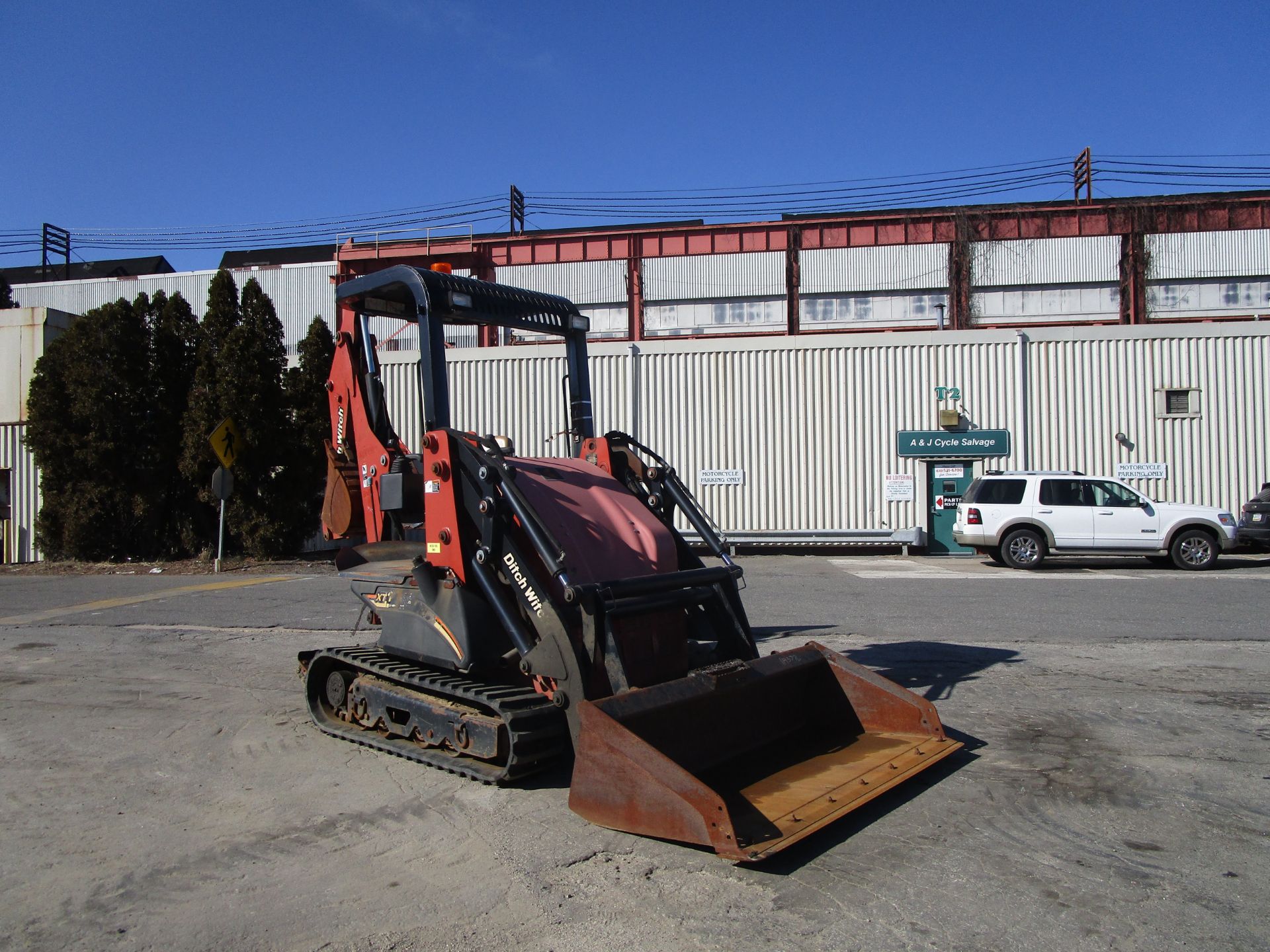 2011 Ditch Witch XT1600 Backhoe with Trailer and Attachments - Image 5 of 24